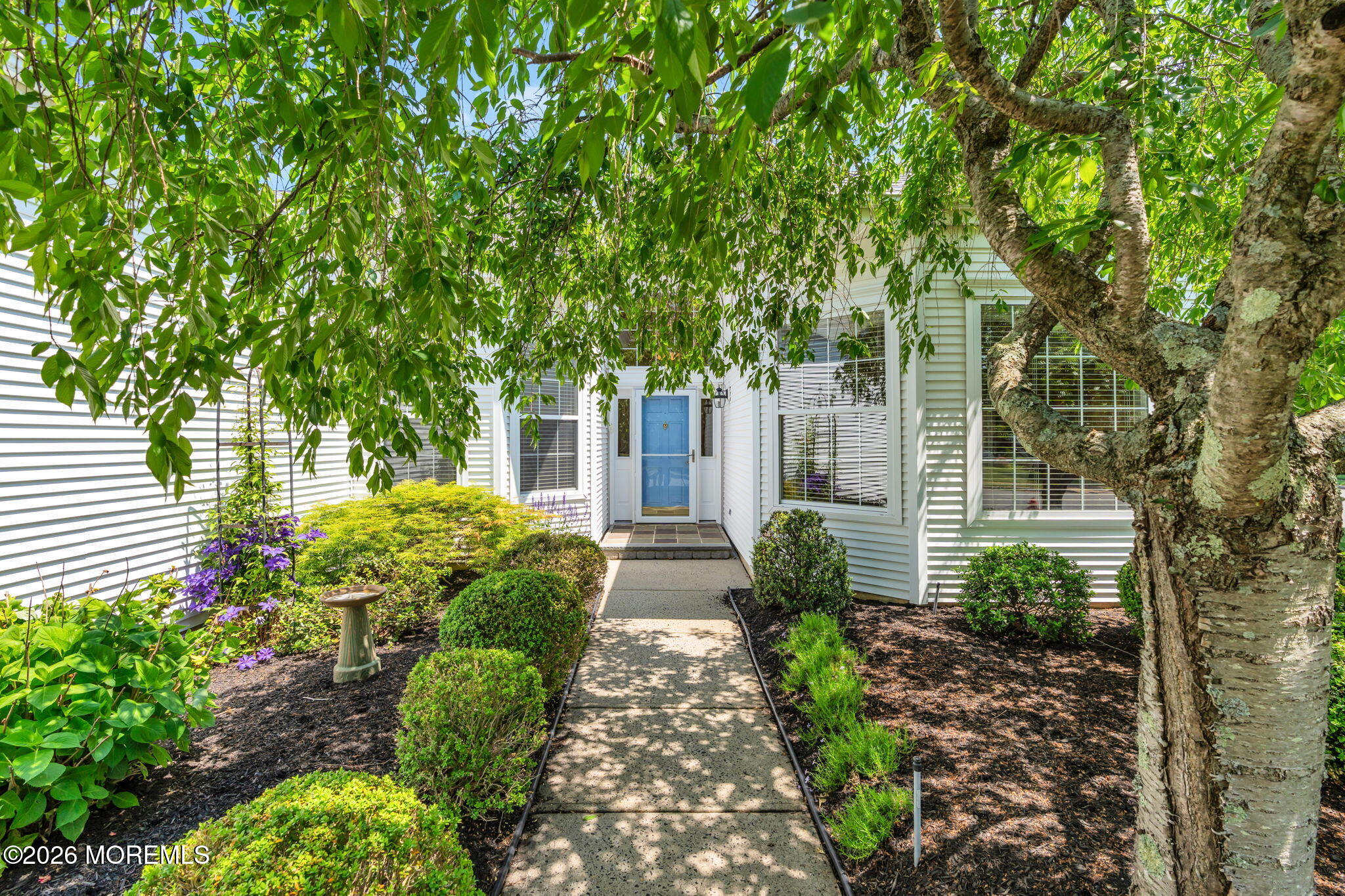 2558 Collier Road
