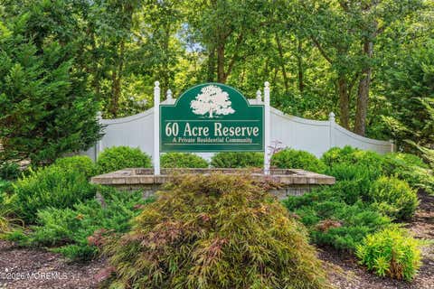 Condo For Sale - 10 Bayberry Court<br/> Ocean County, Jackson, NJ 08527