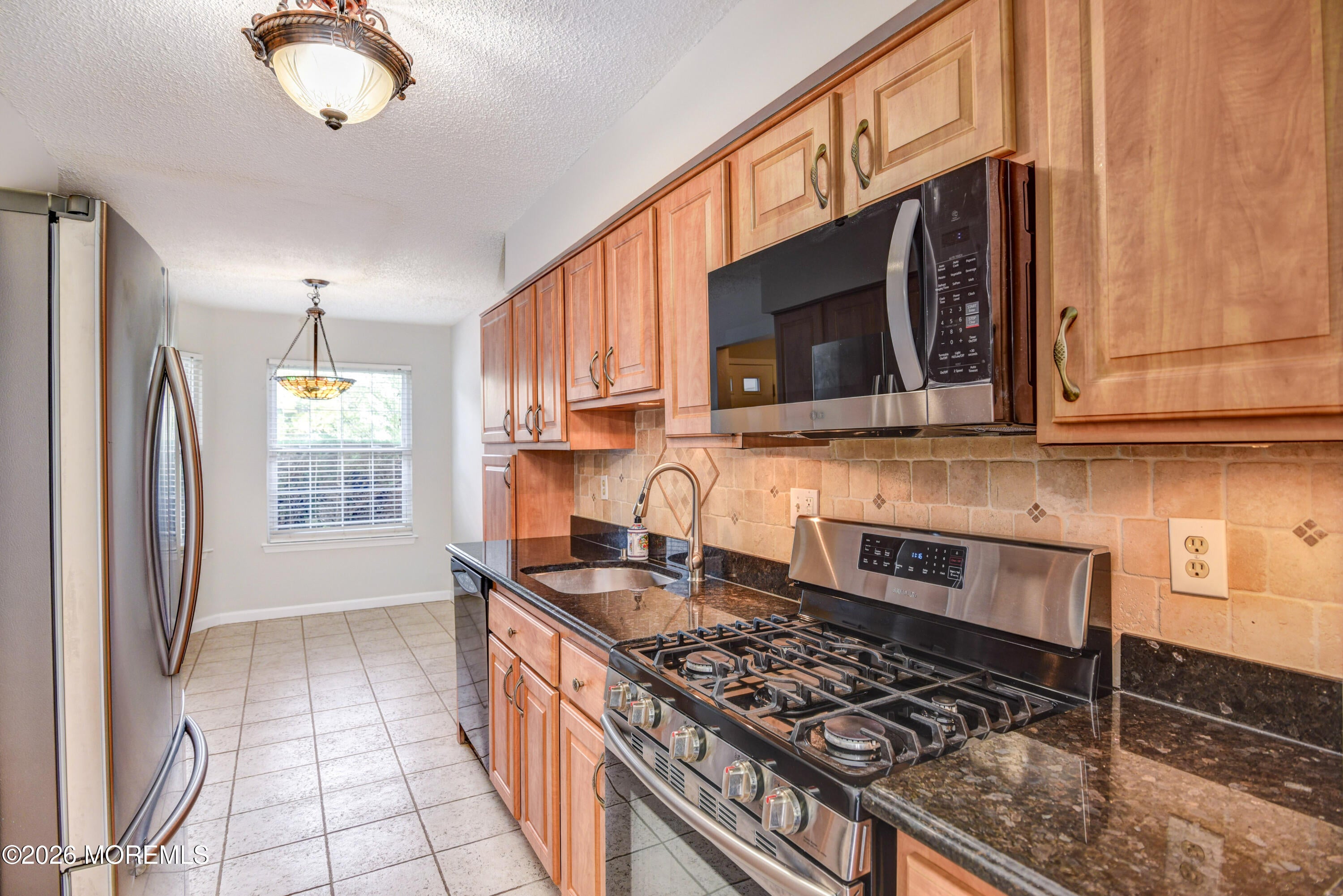 76 Harbor Circle