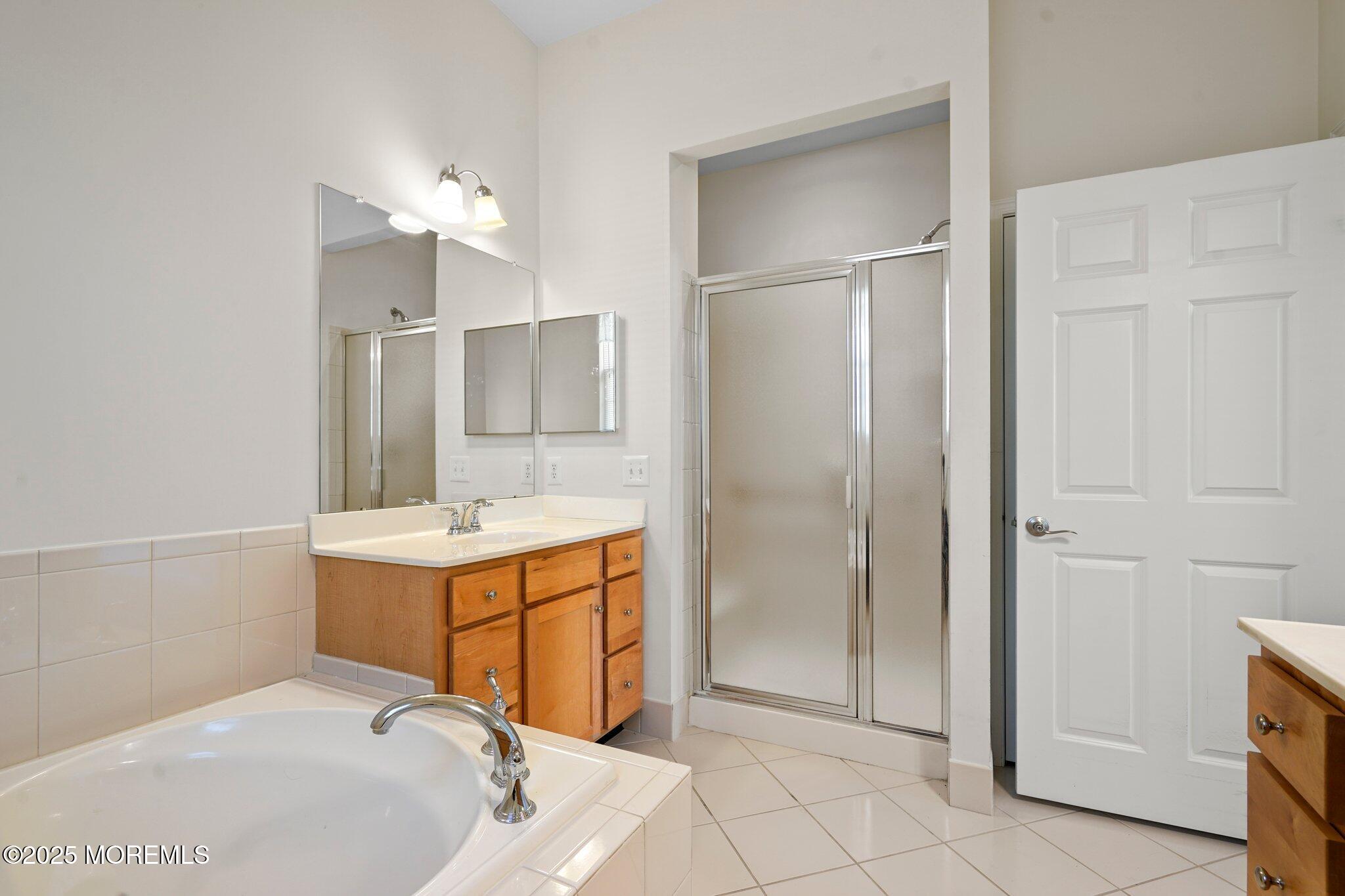 69 Aristotle Way, East Windsor, New Jersey image 14