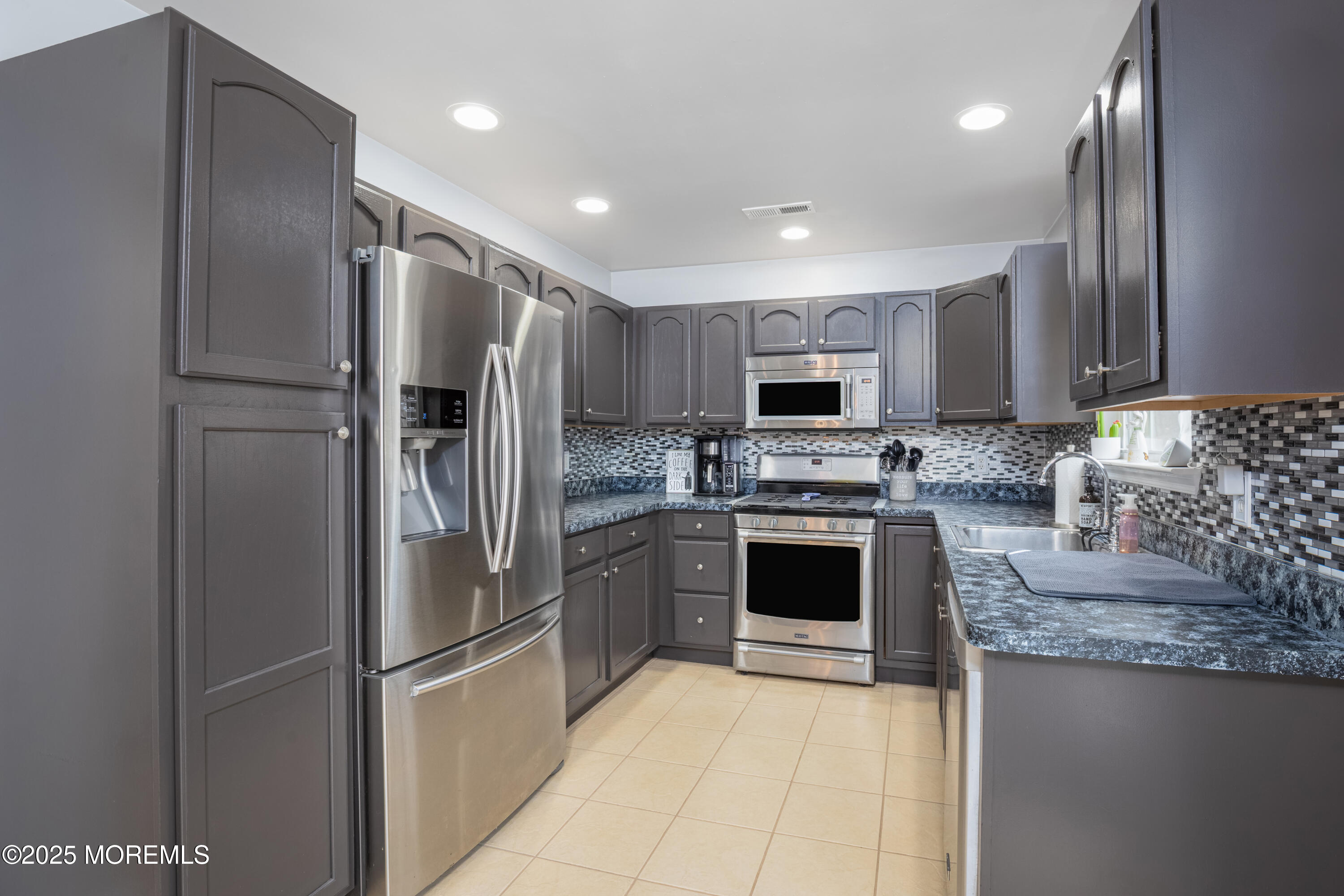 25 Peterson Drive, Little Egg Harbor, New Jersey image 9