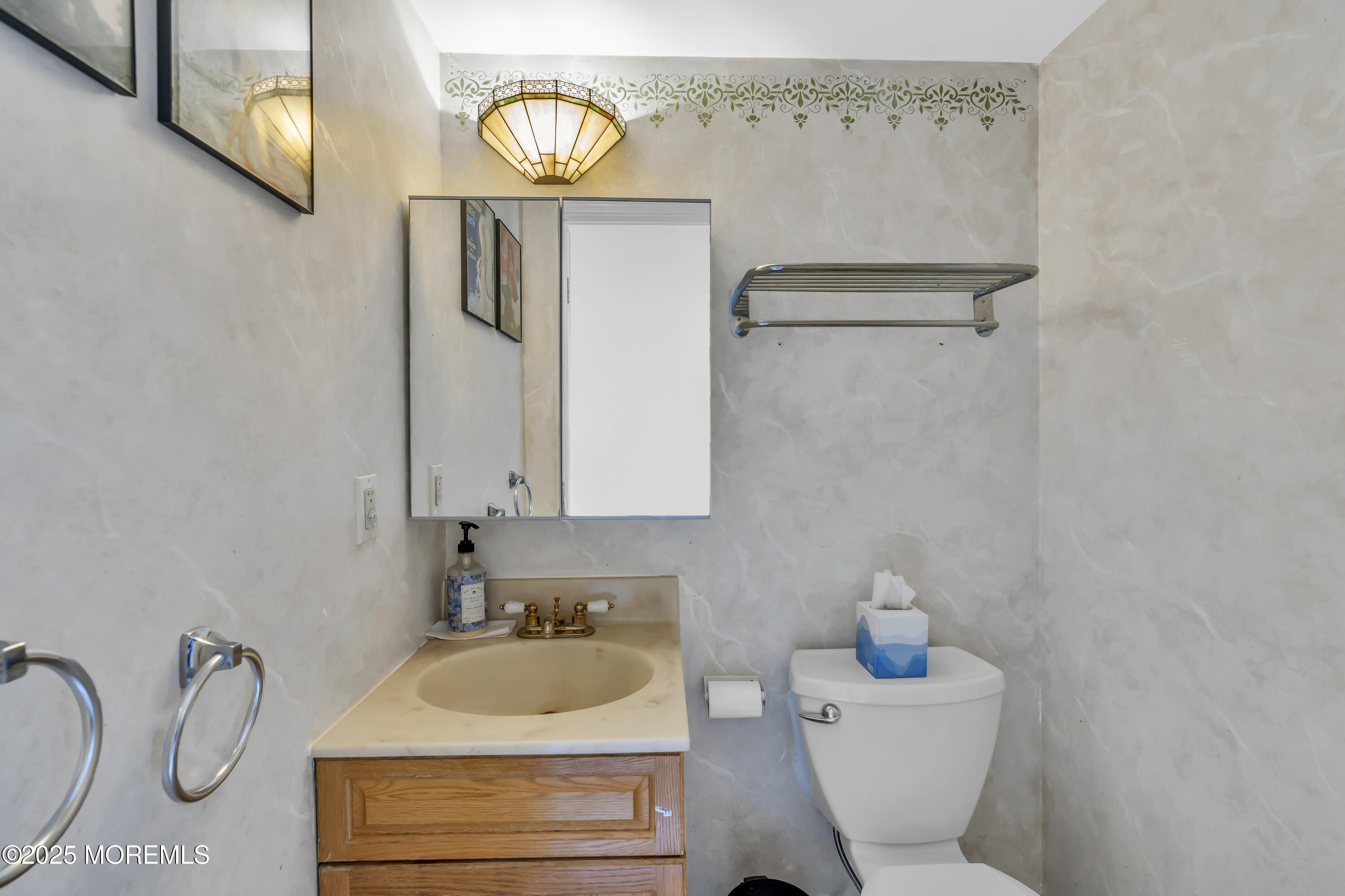 48 Lone Star Lane, Manalapan, New Jersey image 8