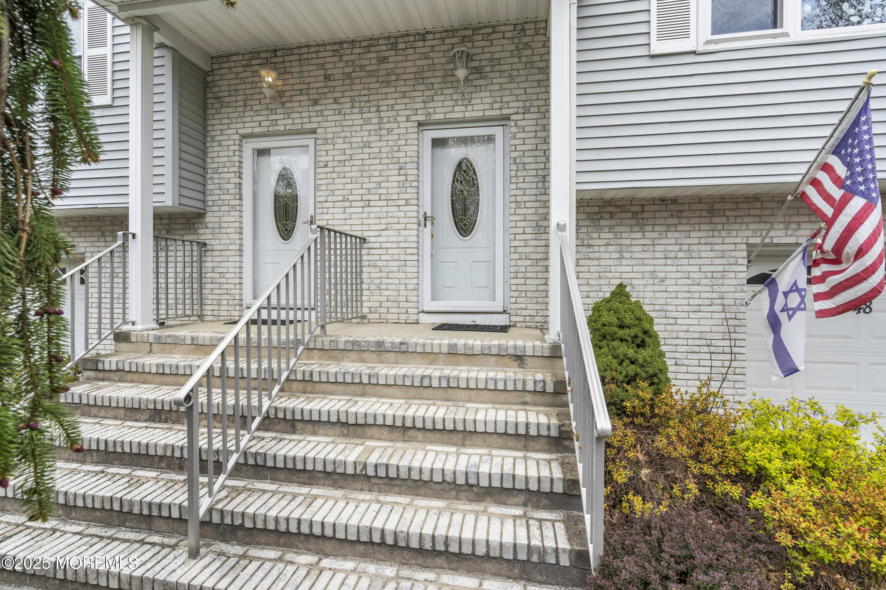 48 Lone Star Lane, Manalapan, New Jersey image 2