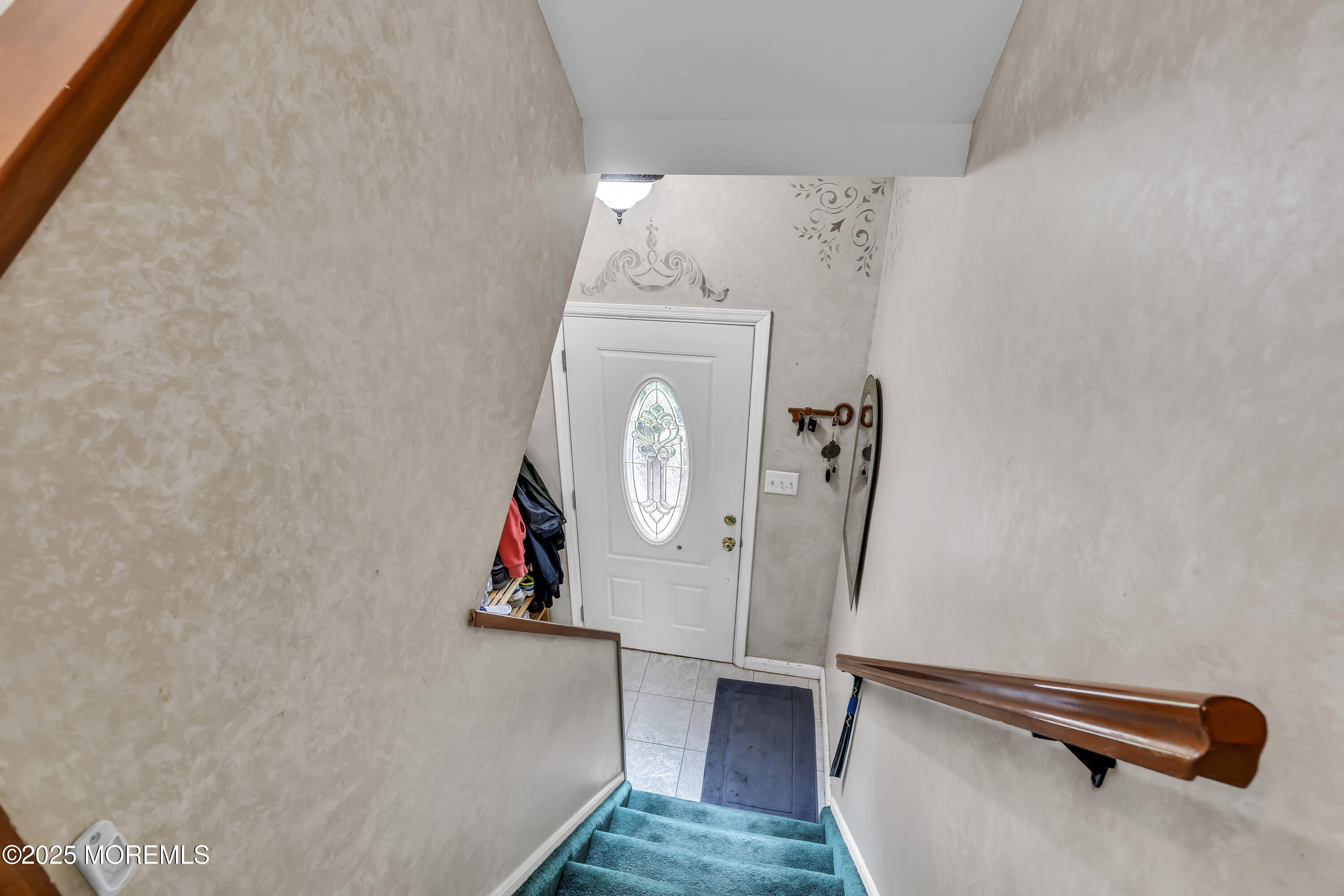 48 Lone Star Lane, Manalapan, New Jersey image 9