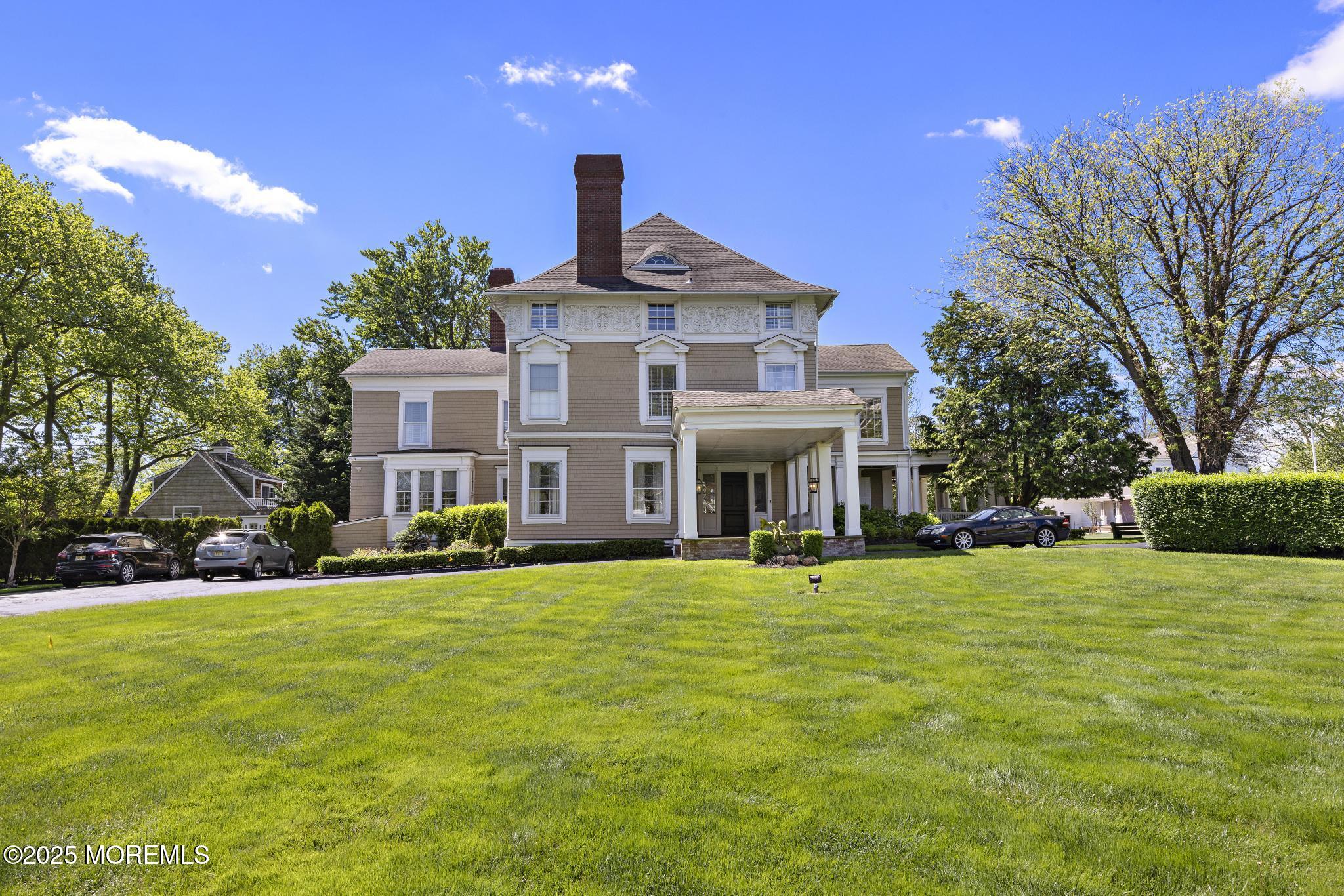 39 River Avenue