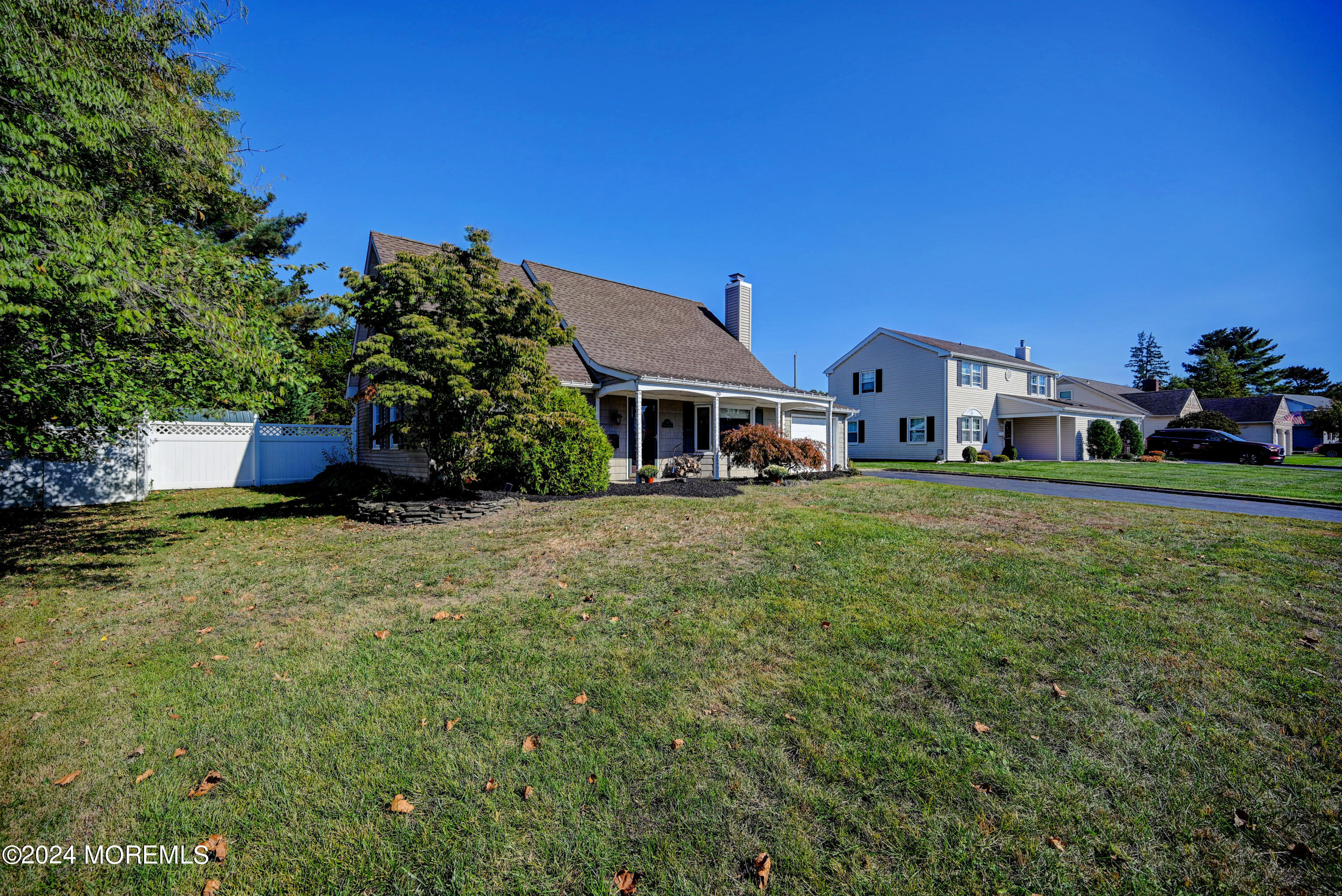 30 Autumn Lane, Aberdeen, New Jersey image 3