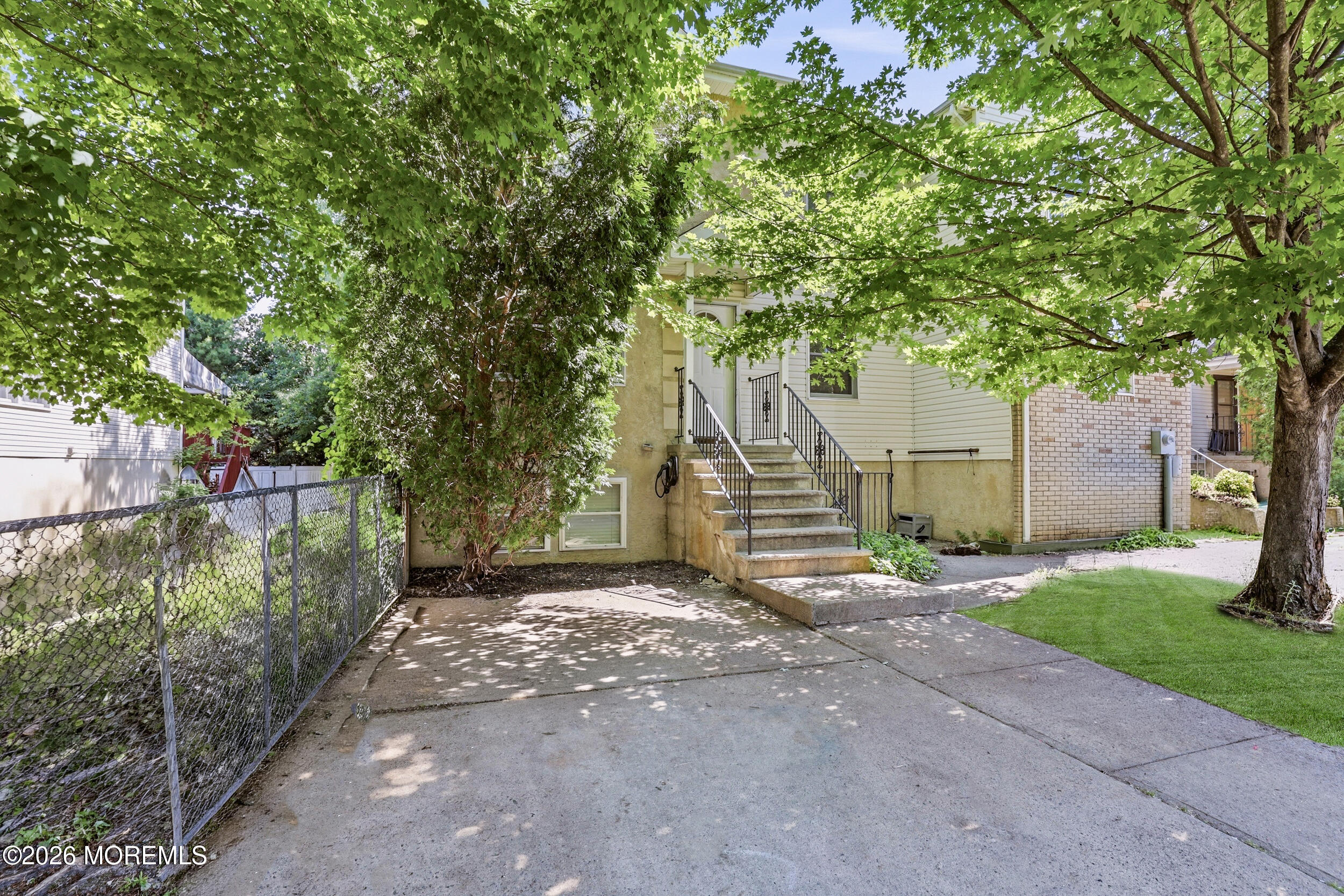 2_67 whispering pines_2