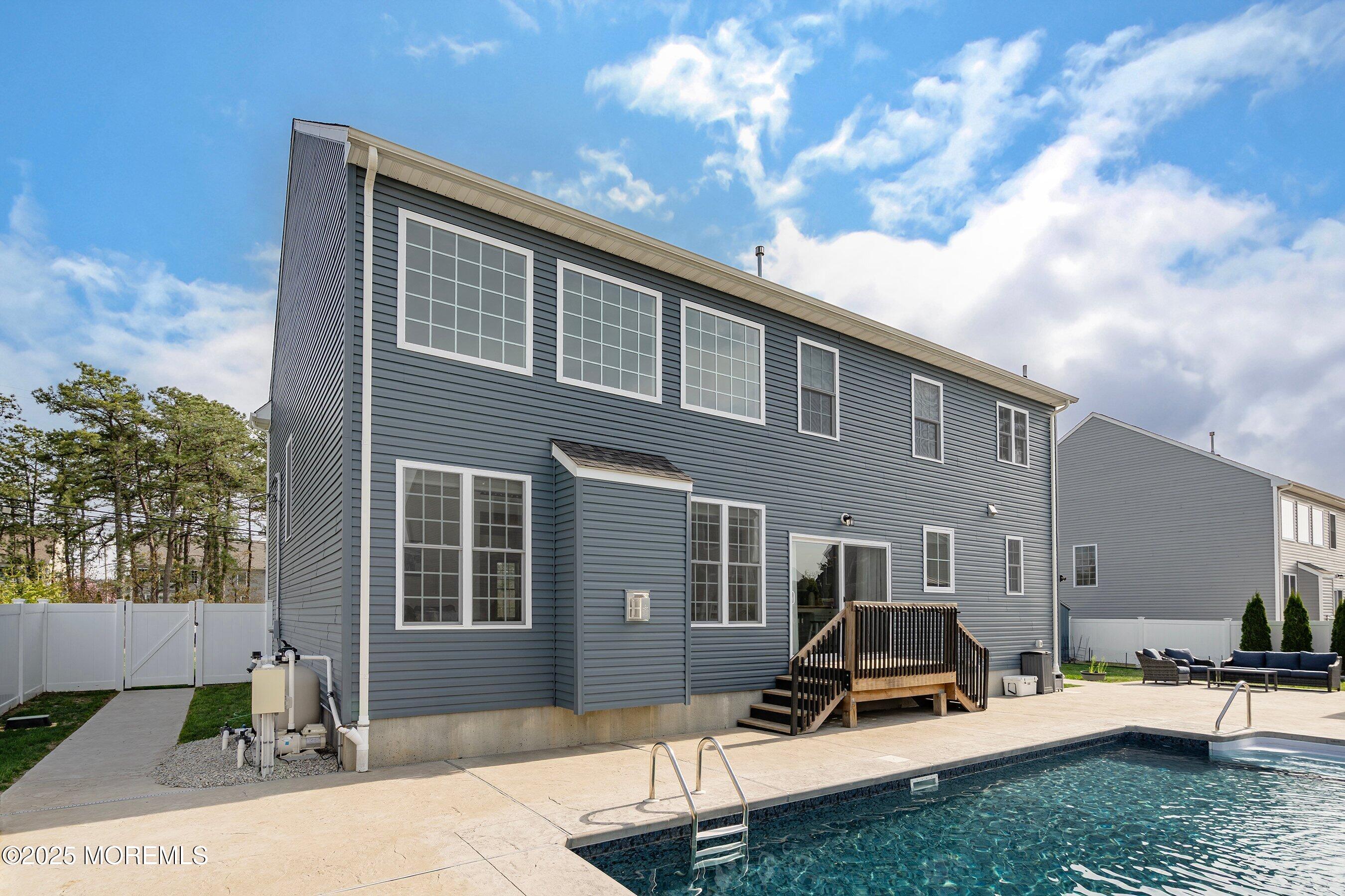 925 Englemere Boulevard, Toms River, New Jersey image 37