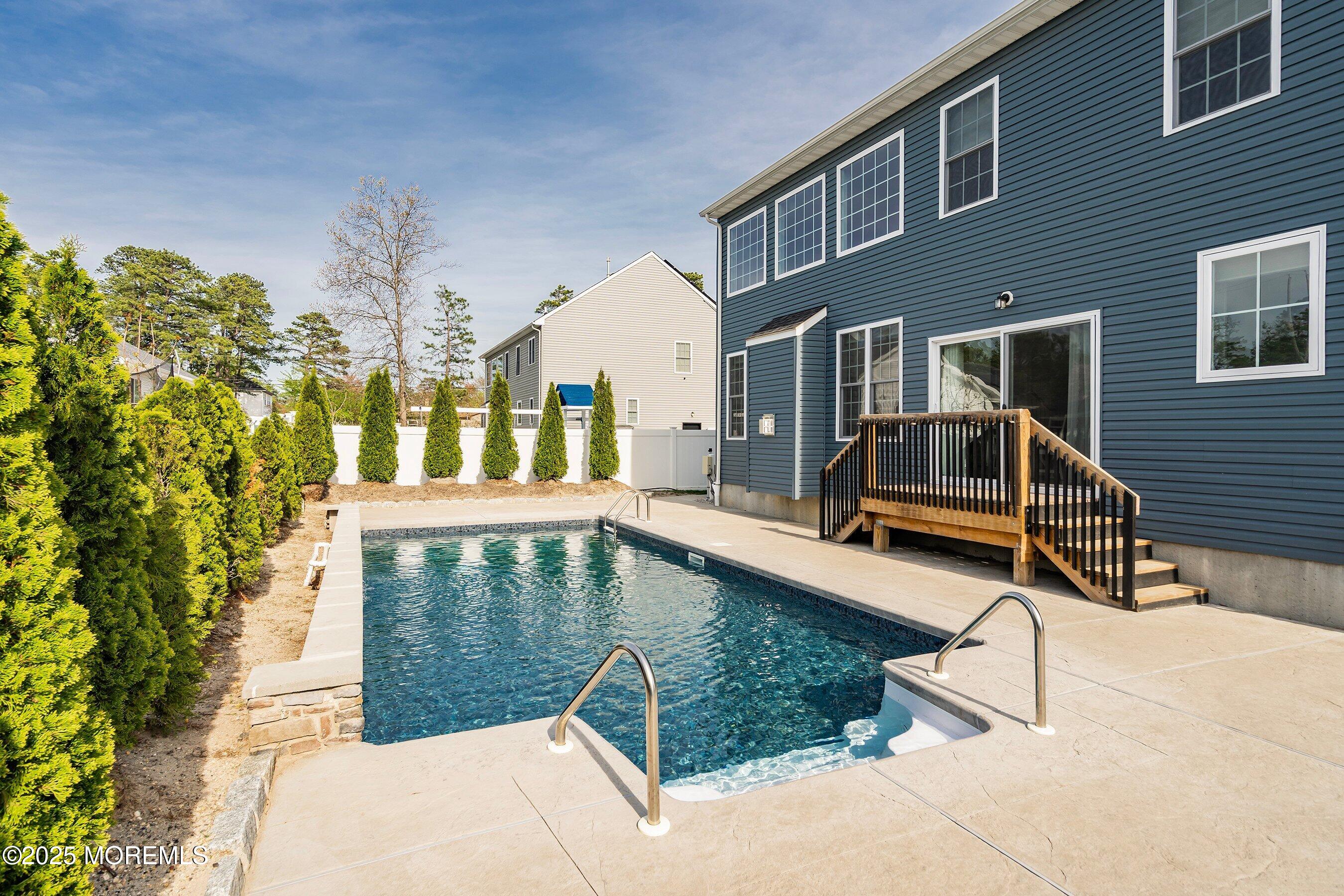 925 Englemere Boulevard, Toms River, New Jersey image 36