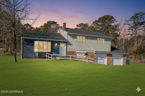 Photo of 124 Vance Street, Browns Mills, NJ 08015 (MLS # 22602393)