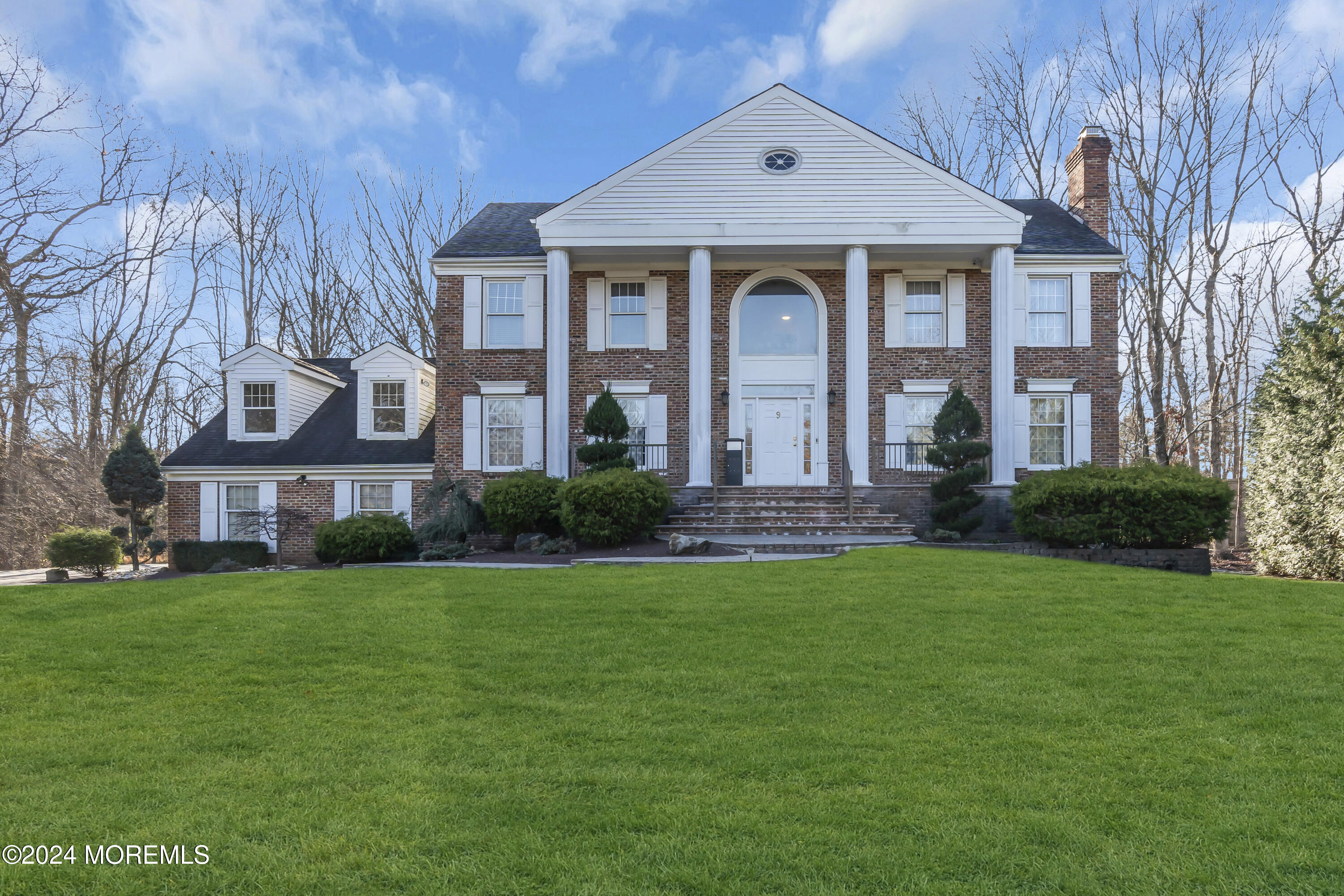 9 Deep Run Court, Morganville, New Jersey image 1