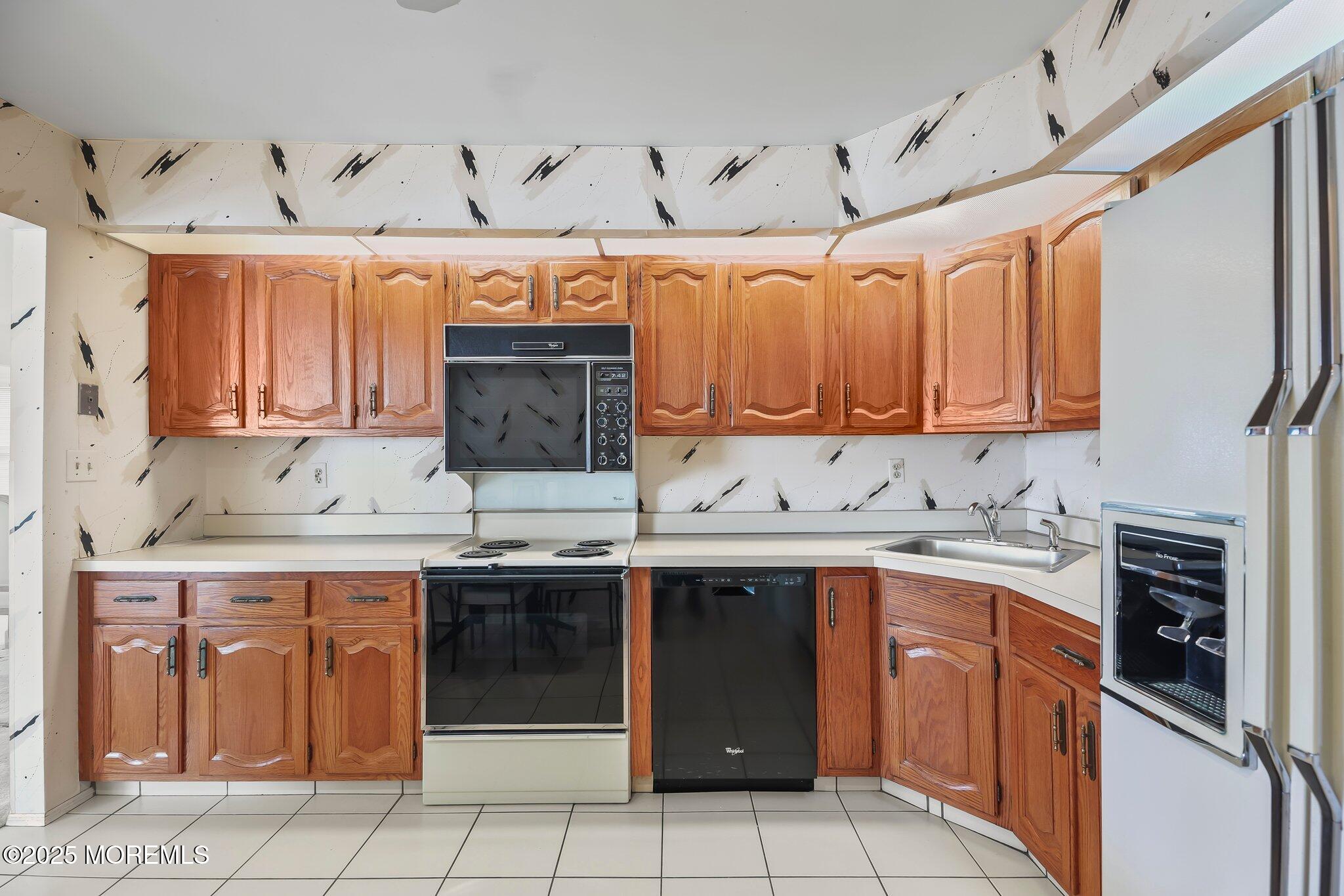 3B Berkshire Drive #B, Monroe Township, New Jersey image 16