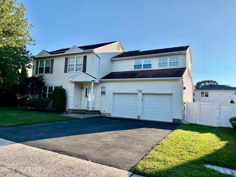 21 Stemler Drive Cliffwood NJ 07721