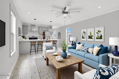 Homes For Sale - 512 Spruce Street<br/> Robbinsville Township, NJ 08691