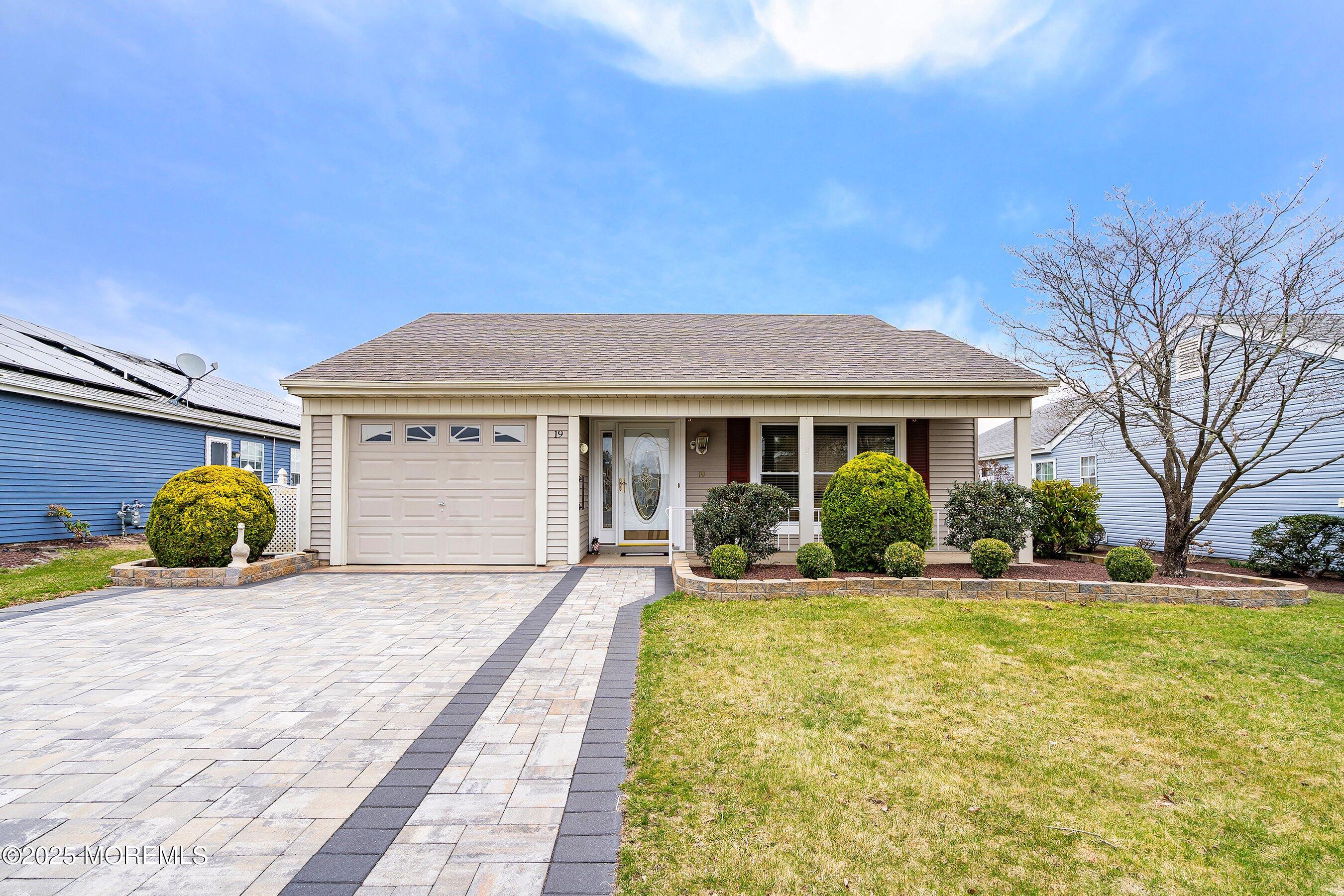 19 Blackthorn Place, Manchester, New Jersey image 1