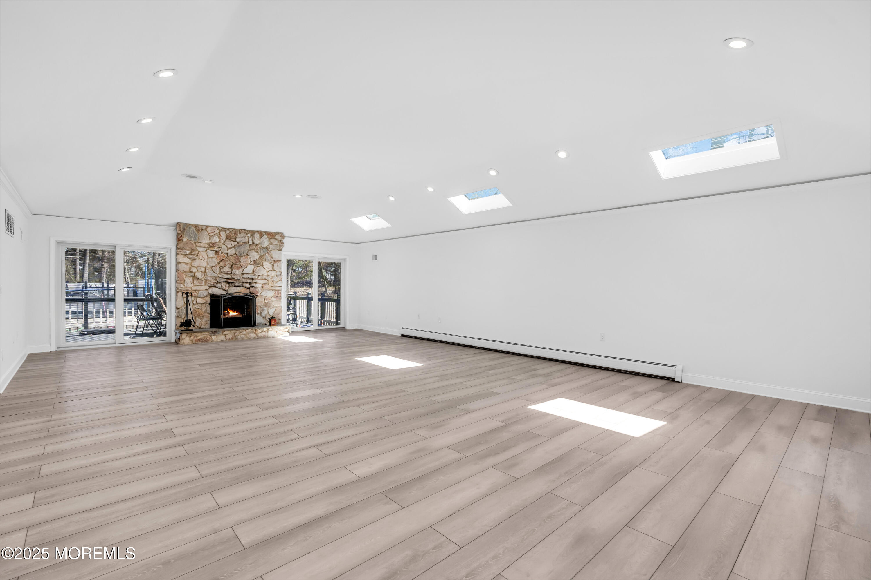 27 Emerald Drive, Morganville, New Jersey image 11