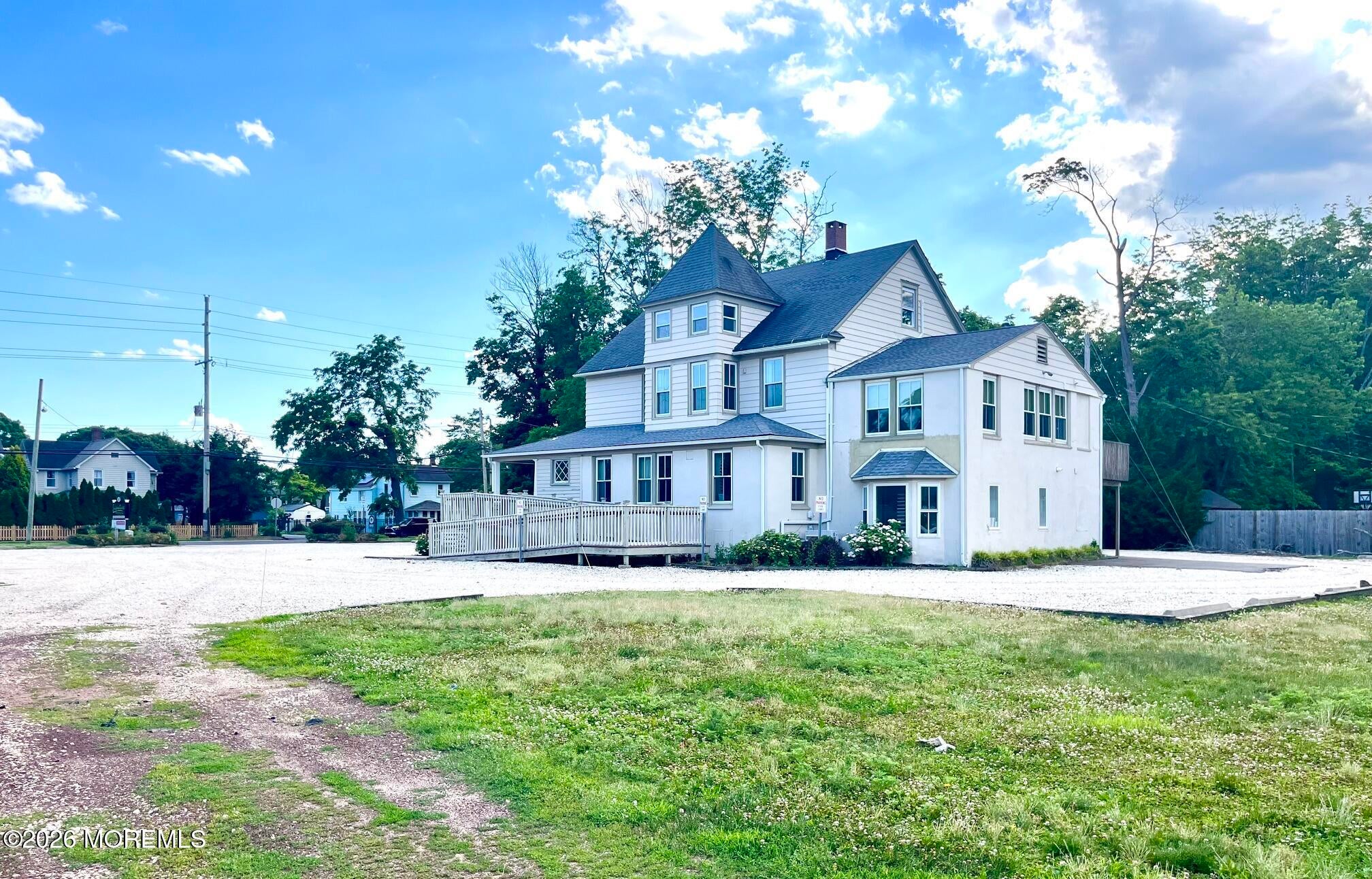 807 Ocean Road