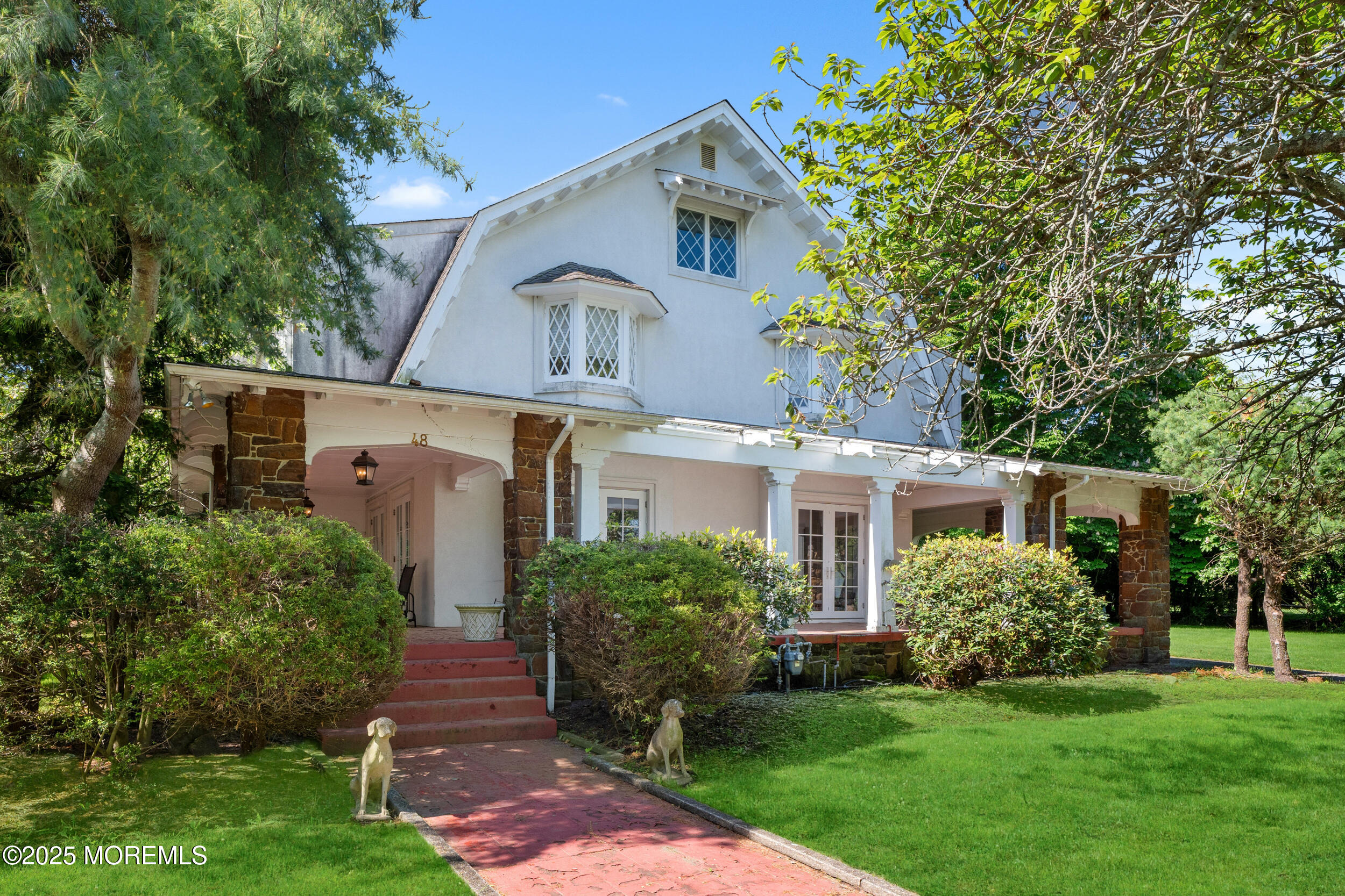 48 Hathaway Avenue