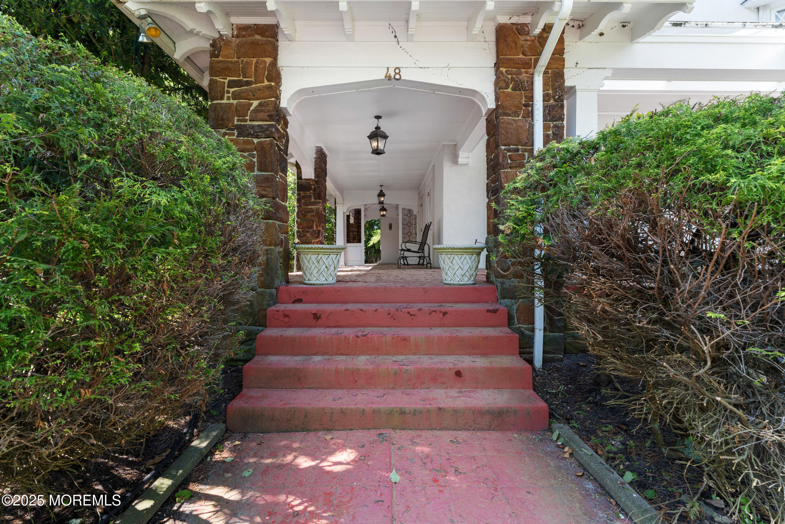 48 Hathaway Avenue