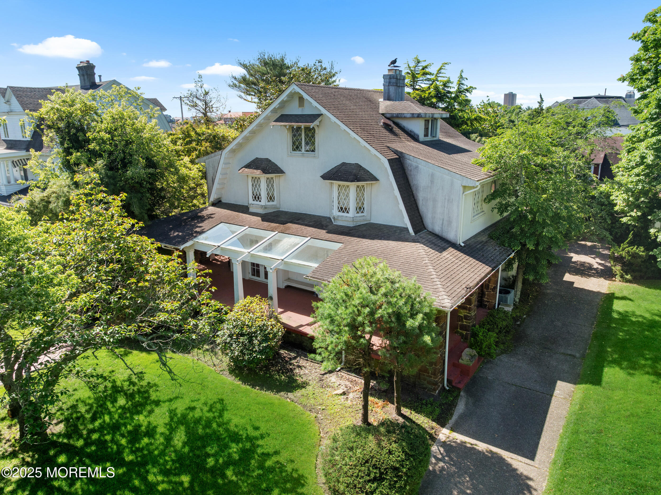 48 Hathaway Avenue