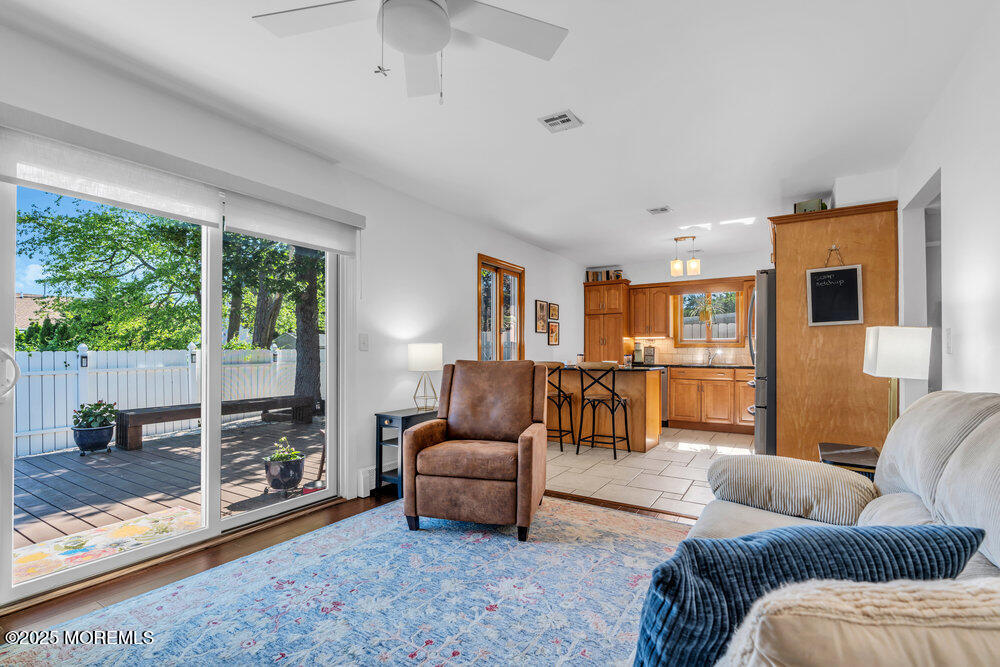 189 Riviera Drive, Brick, New Jersey image 18