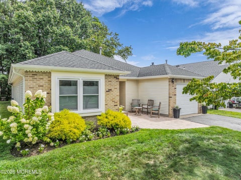 Photo of 11 Mallard Drive, Brick, NJ 08724 (MLS # 22626267)