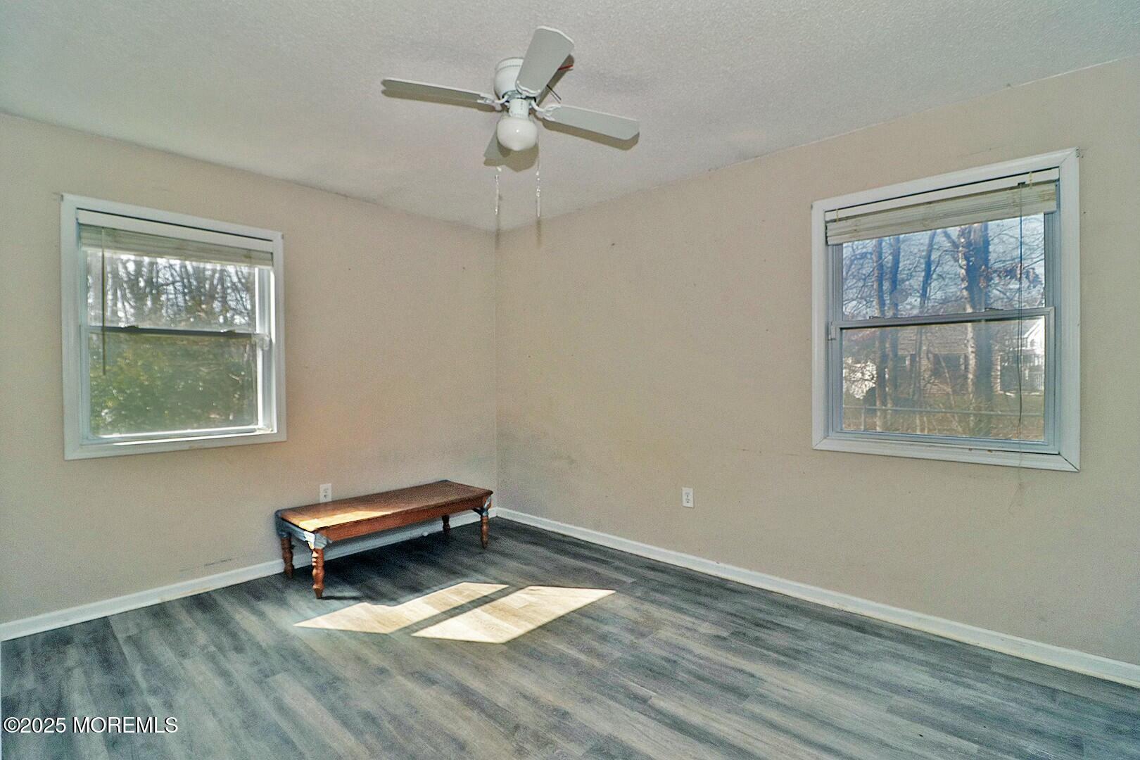 33 Ravenwood Boulevard, Barnegat, New Jersey image 11