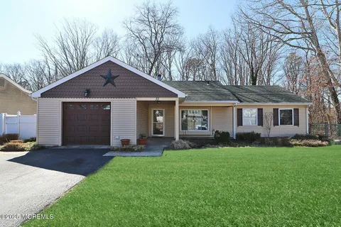 33 Ravenwood Boulevard, Barnegat, NJ 08005 - MLS#: 22507608