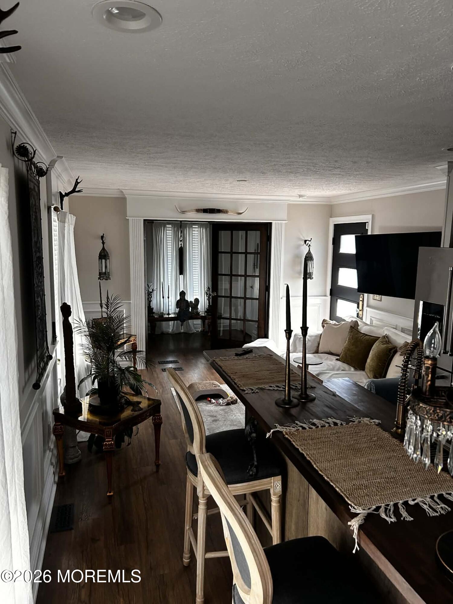 10 Avenue B