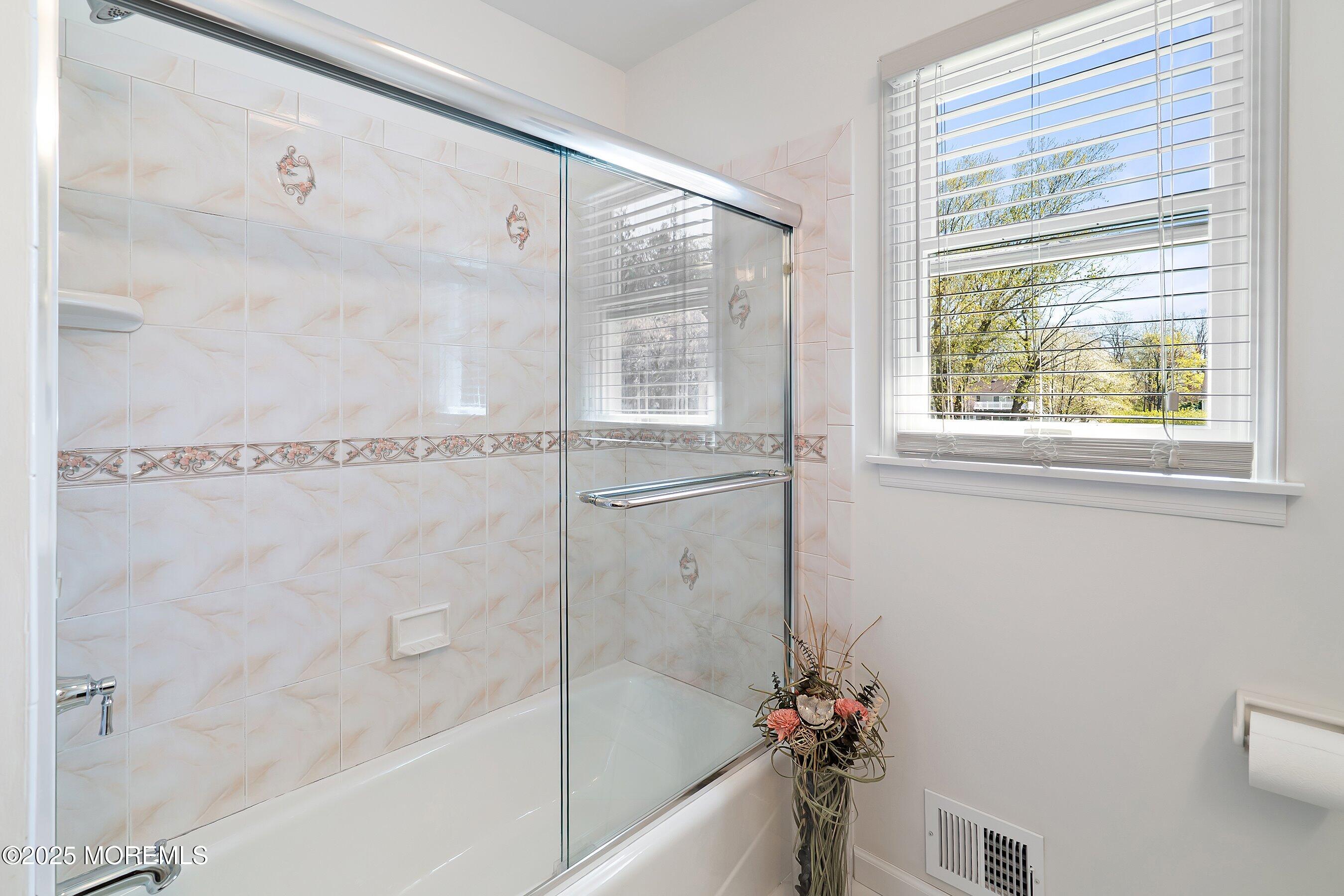46 Hosford Avenue, Leonardo, New Jersey image 29