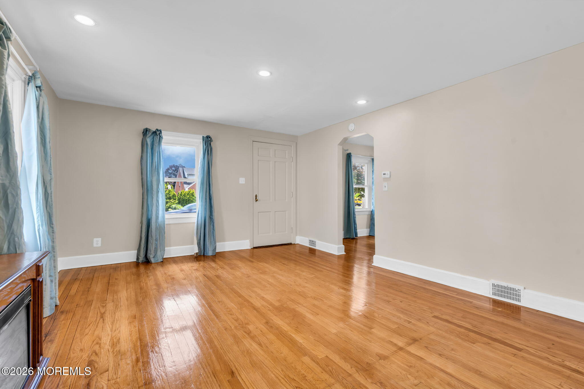 826 Whitehorse Mercerville Road