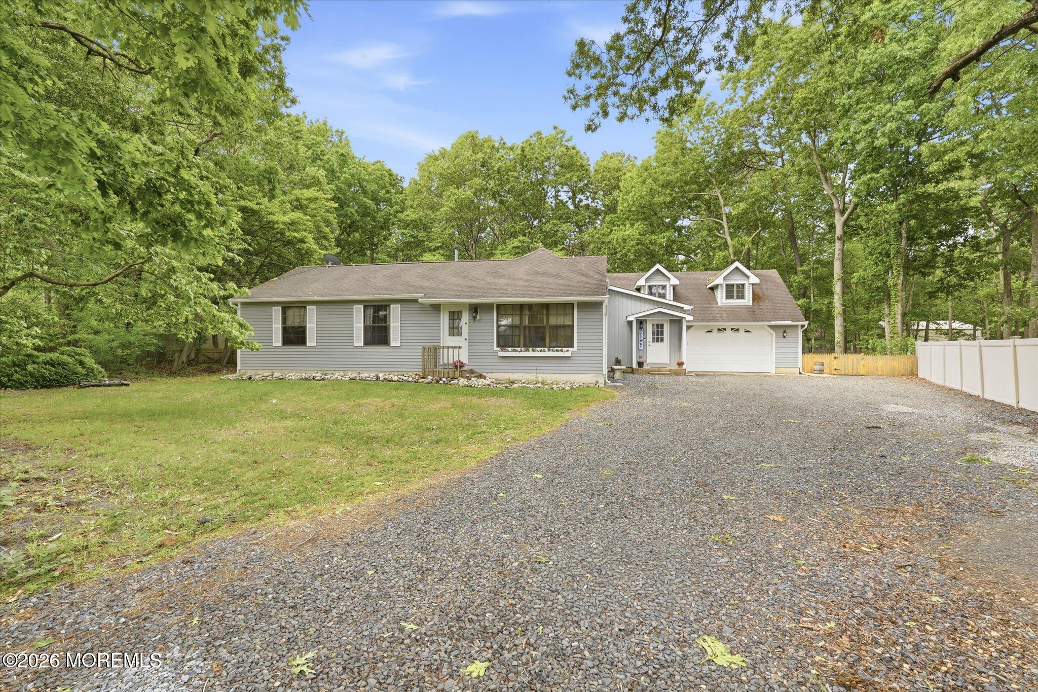 6A Carvel Avenue