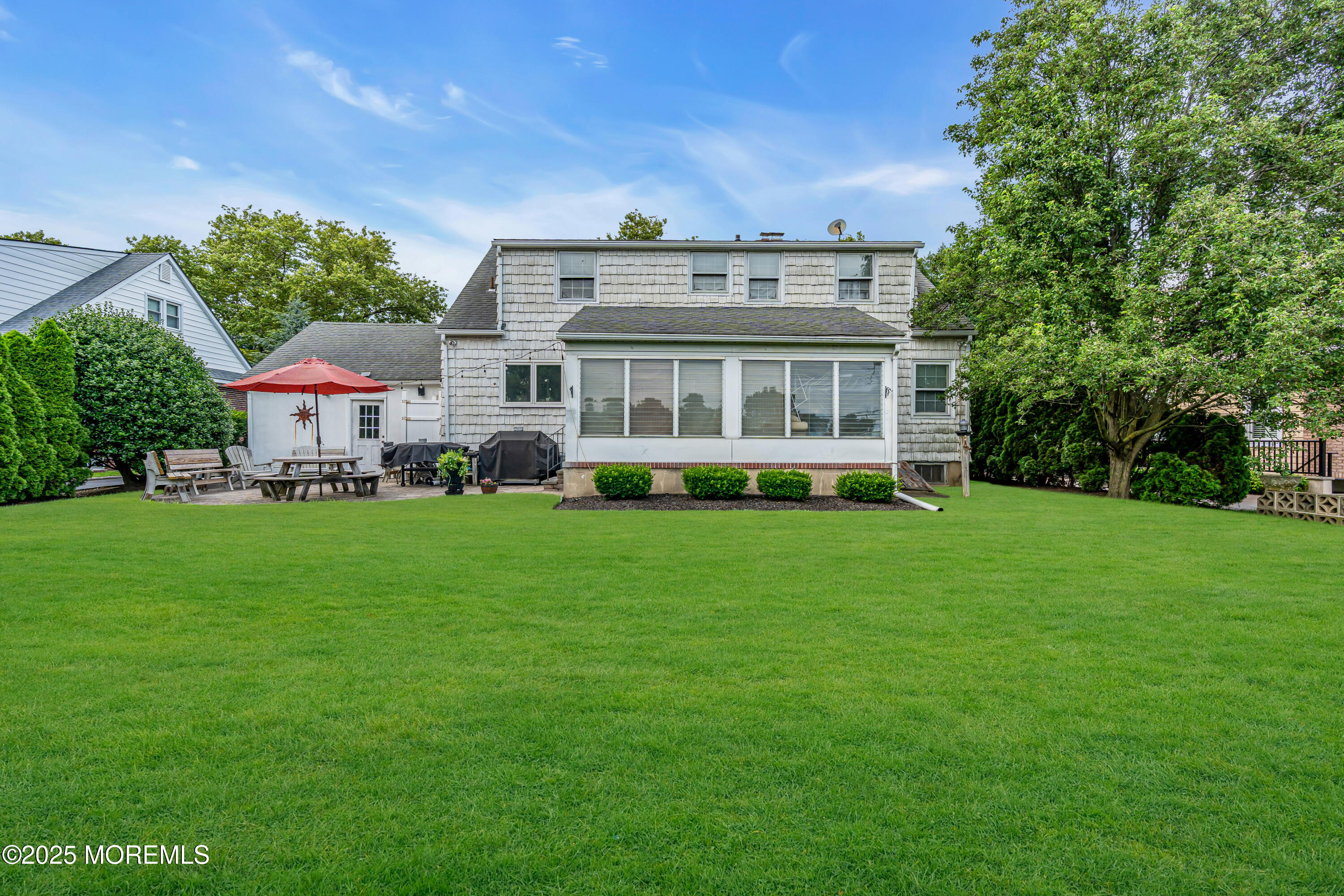 504 Crescent Parkway