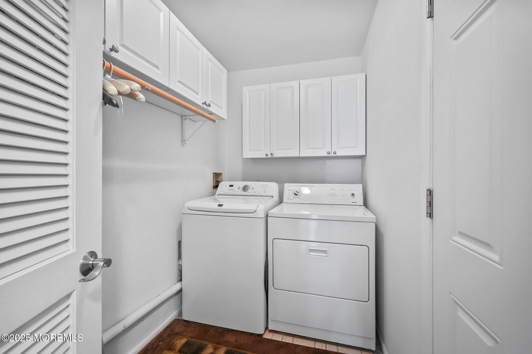 8 Rushmore Drive, Brick, New Jersey image 27