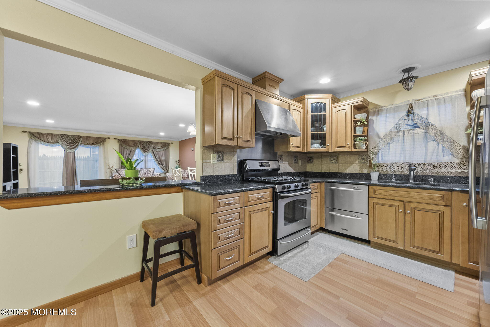 49 Scenic Drive, Freehold, New Jersey image 9