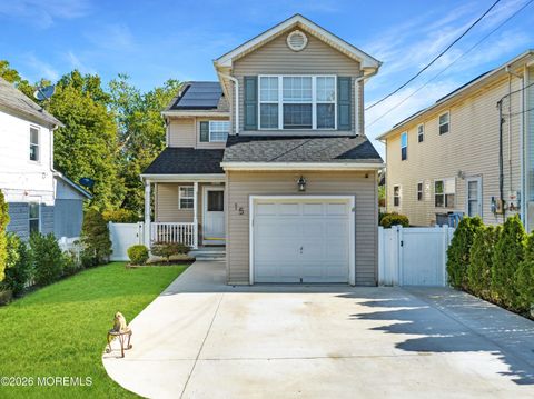 Photo of 15 Bond Street, Freehold, NJ 07728 (MLS # 22602067)