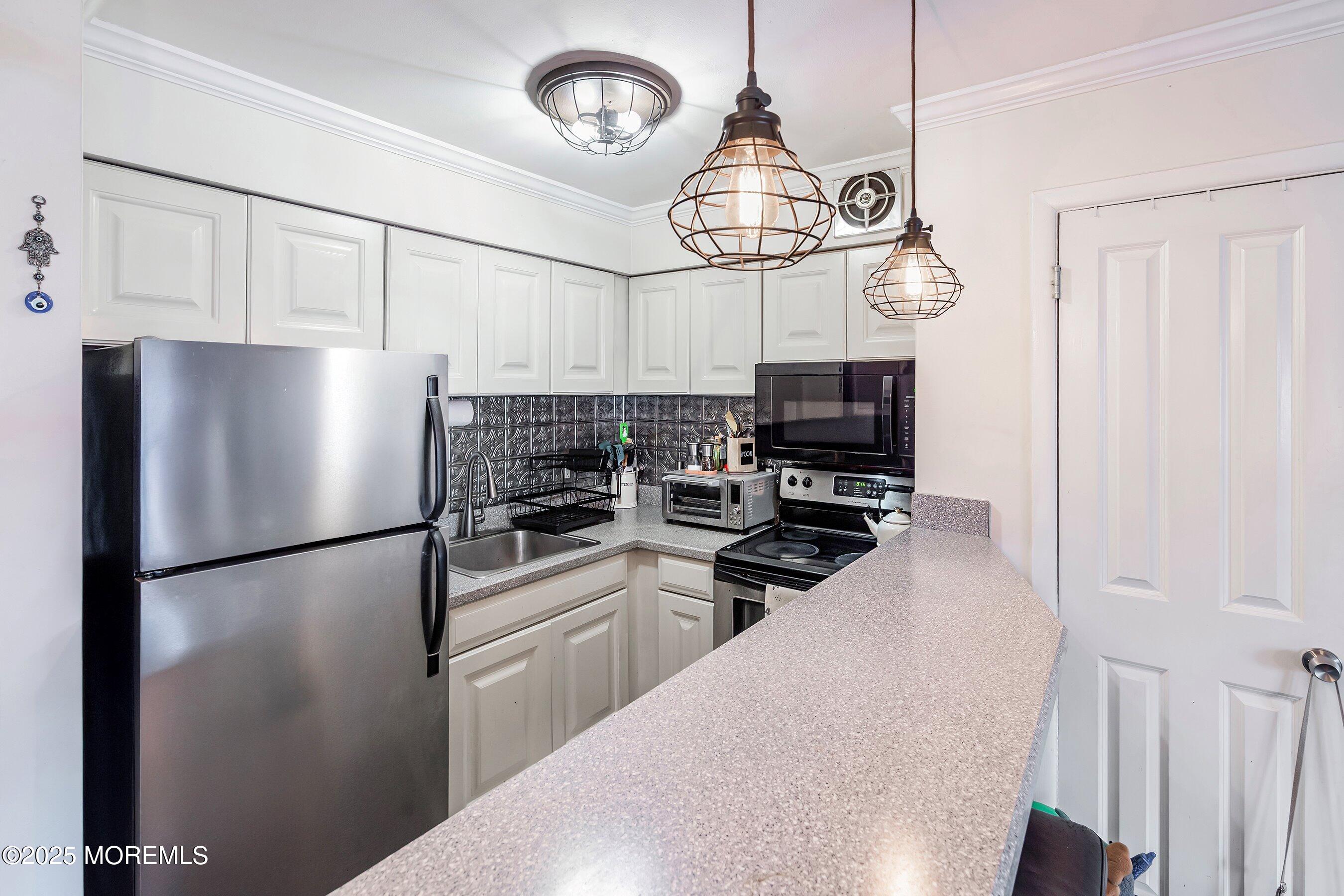 207 13th Avenue #12, Belmar, New Jersey image 13