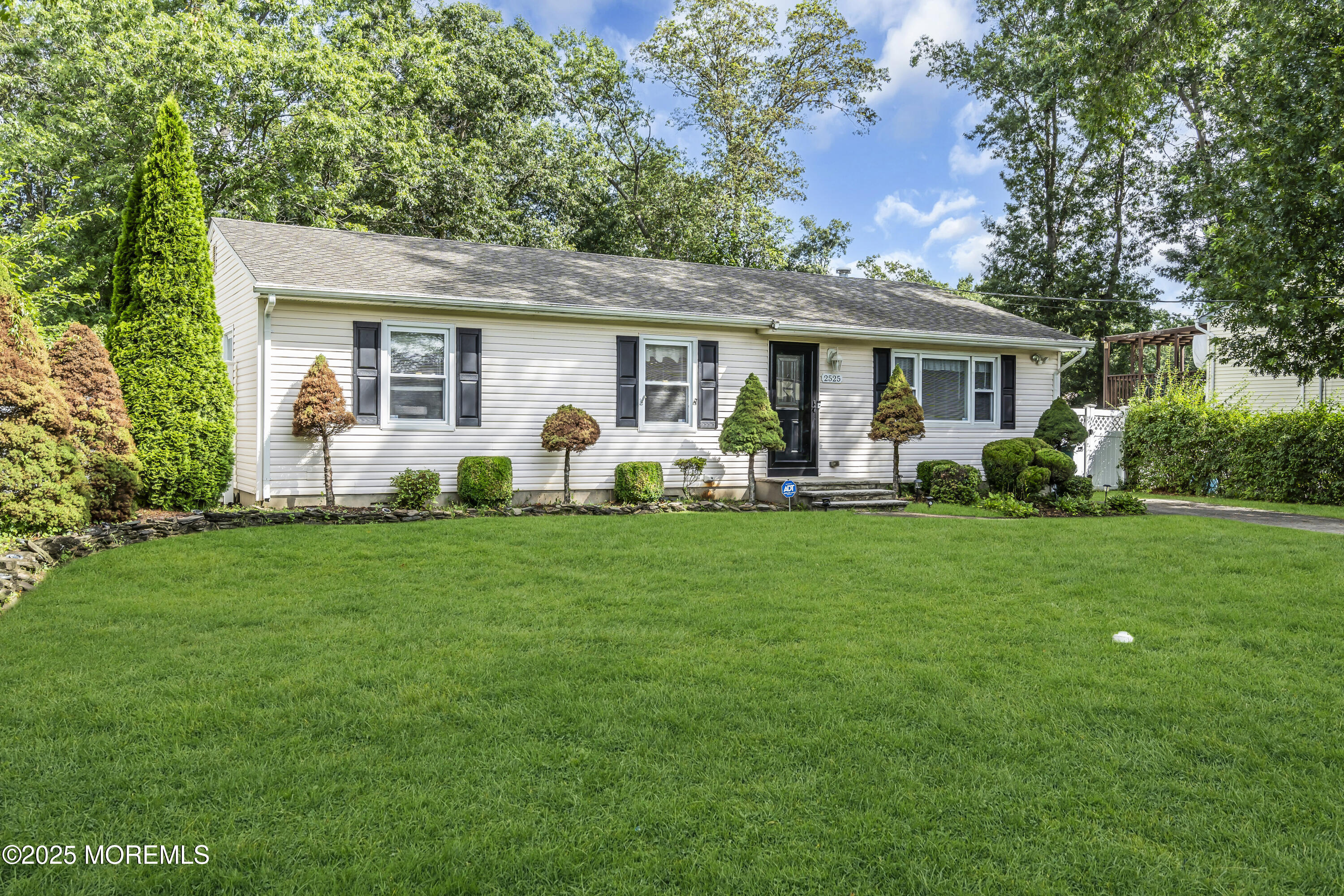 2525 Holly Hill Road