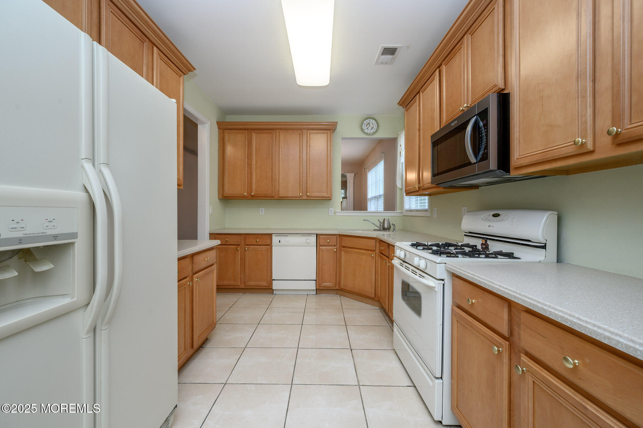 89 Maypink Lane, Howell, New Jersey image 10