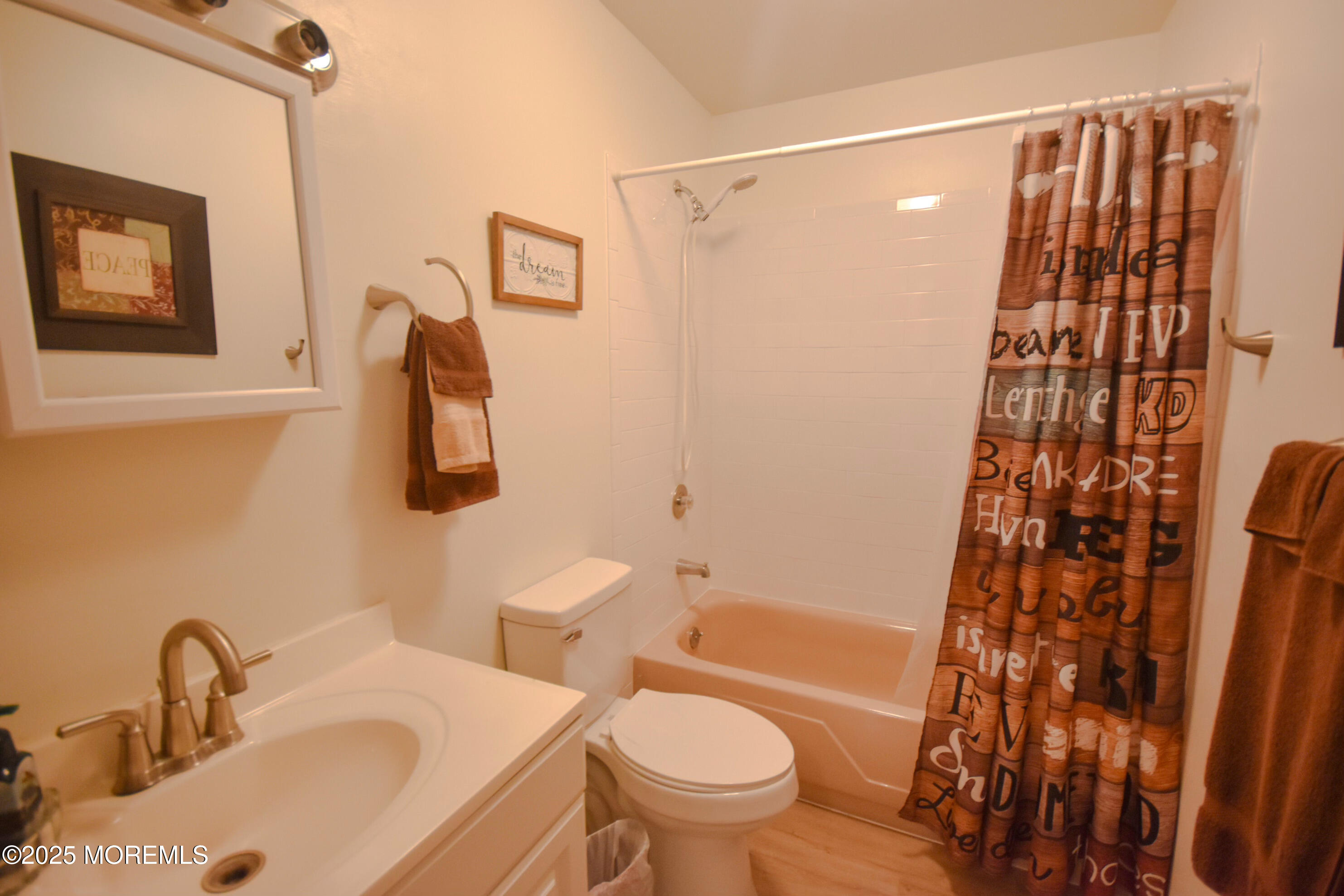 876D Balmoral Court, Lakewood, New Jersey image 5