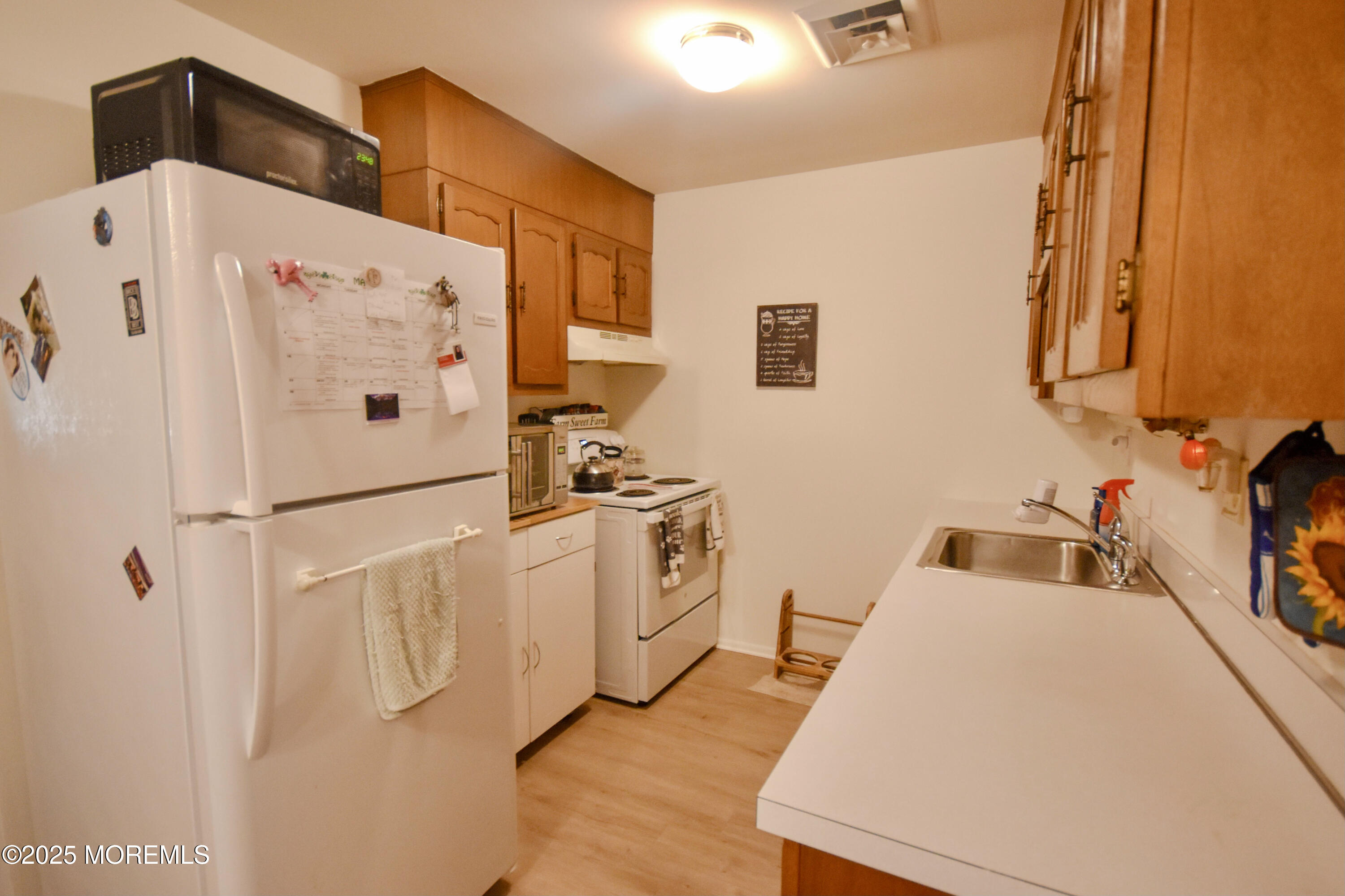 876D Balmoral Court, Lakewood, New Jersey image 4