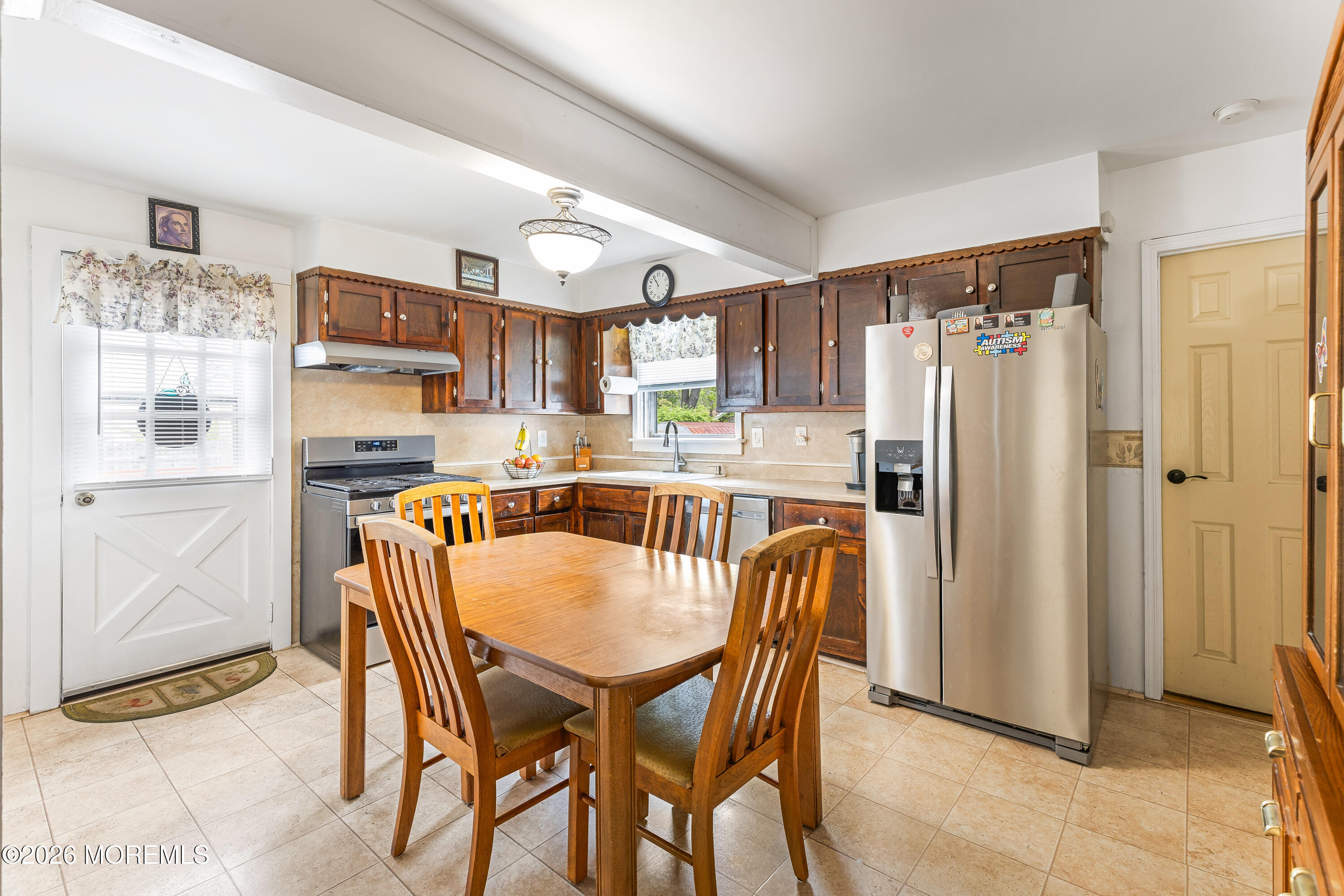 312 Elmwood Drive