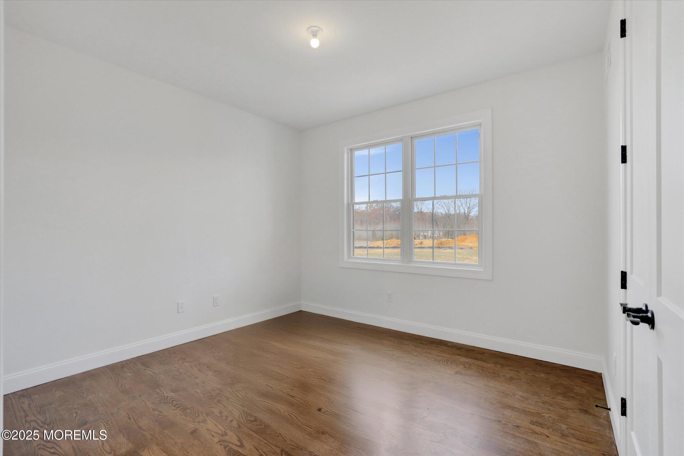 8 Cook Court, Millstone, New Jersey image 46