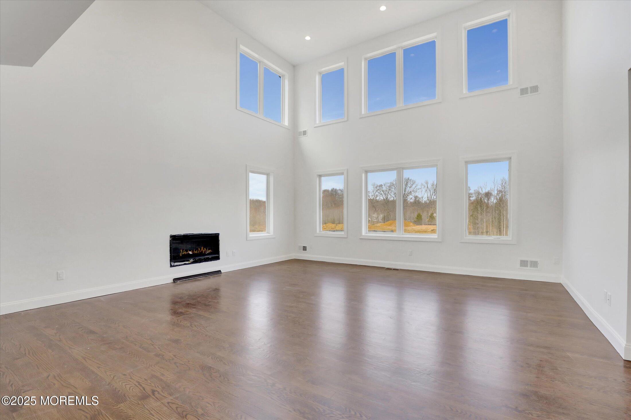 8 Cook Court, Millstone, New Jersey image 22