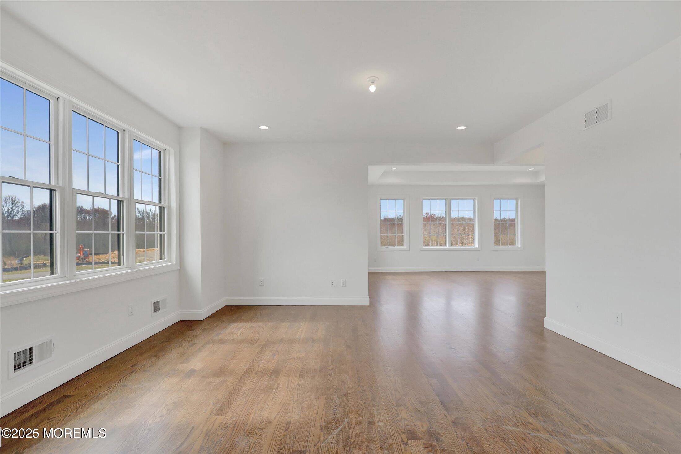8 Cook Court, Millstone, New Jersey image 39