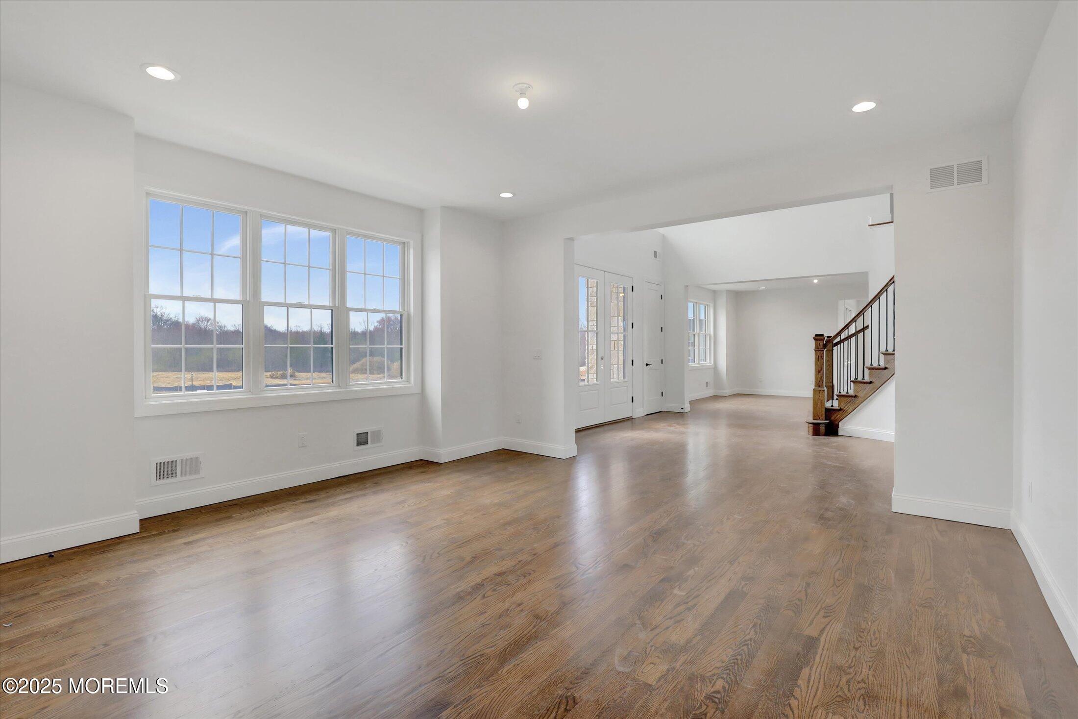 8 Cook Court, Millstone, New Jersey image 38