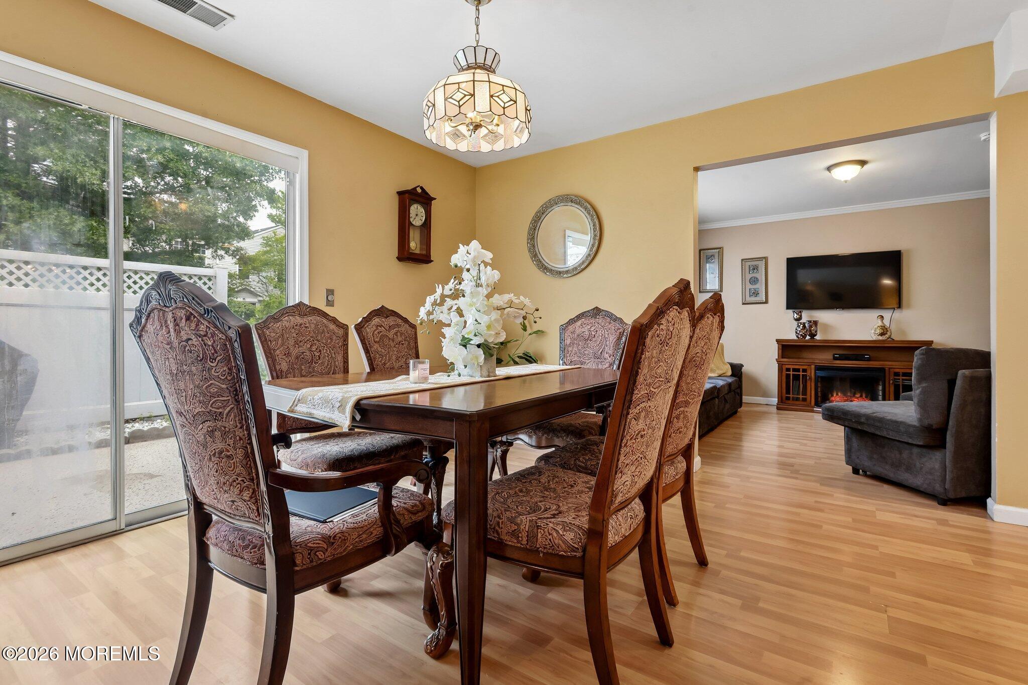 3 Letts Court
