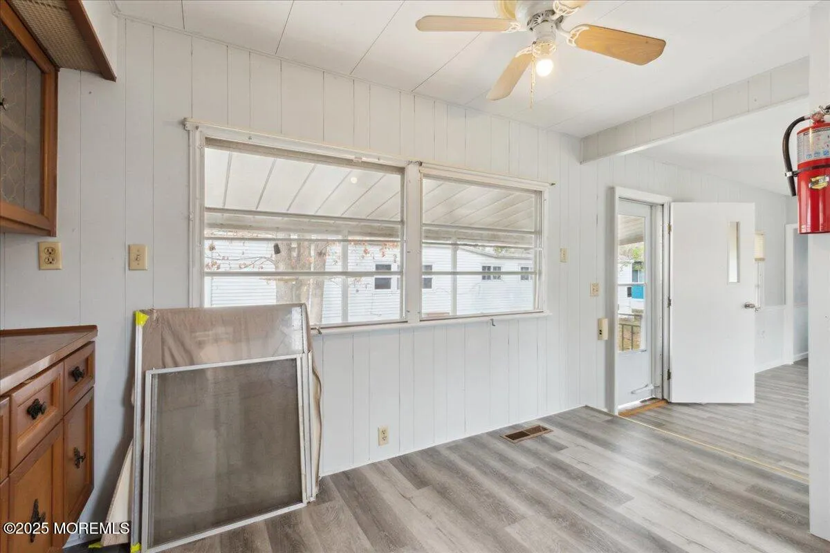 Toms River, New Jersey 08757, United States, 2 Bedrooms Bedrooms, ,1 BathroomBathrooms,Residential,Active,110847