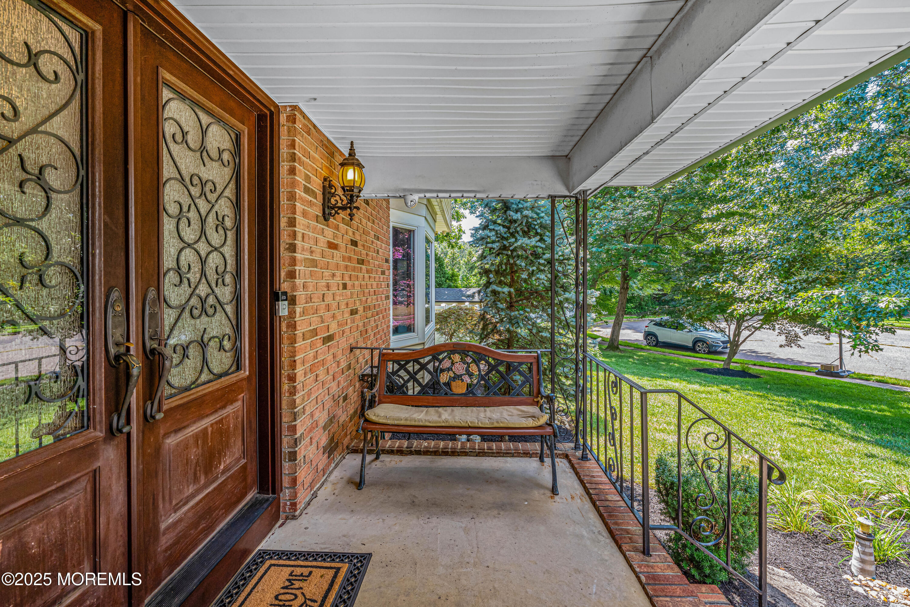 6 Juniper Court