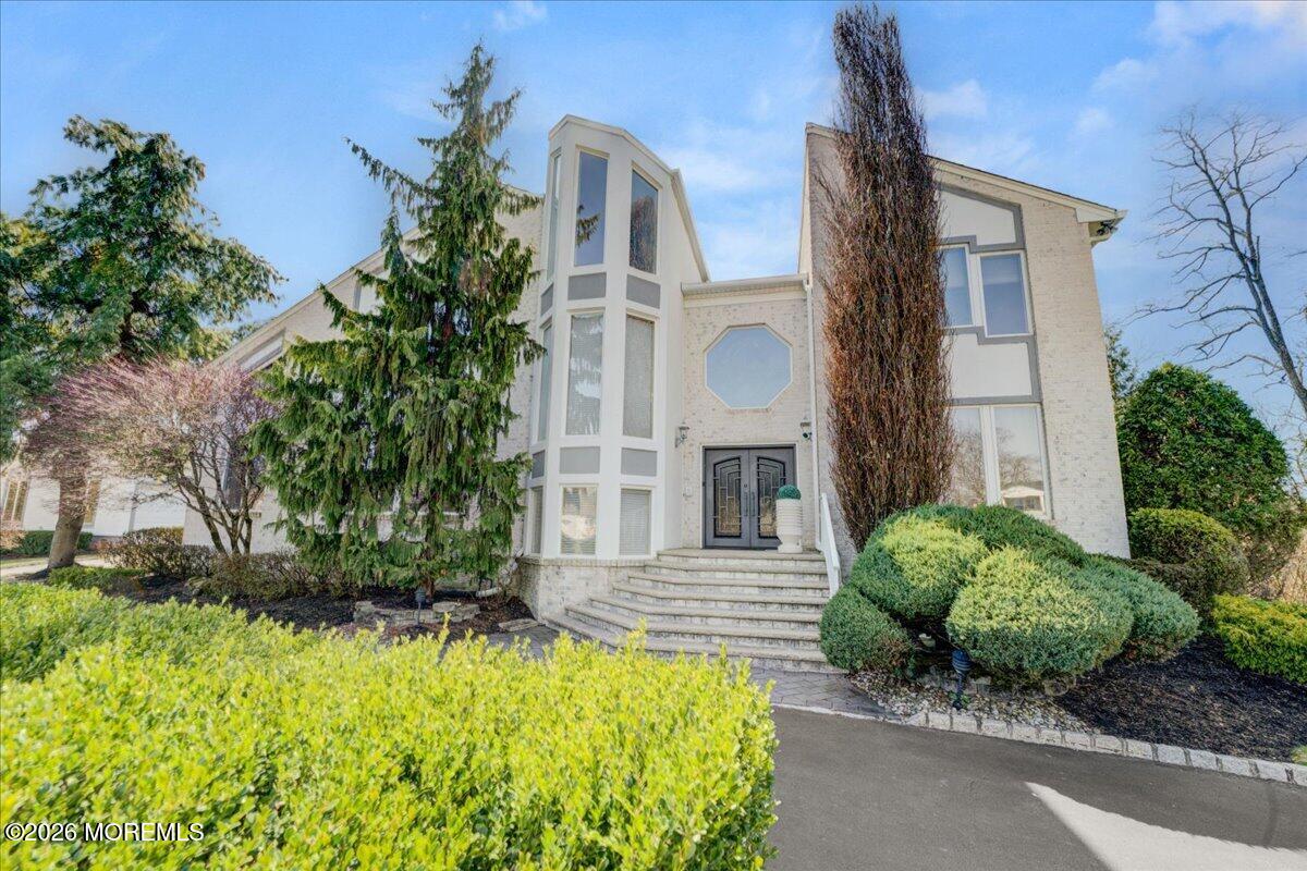 5 Cherry Point Court